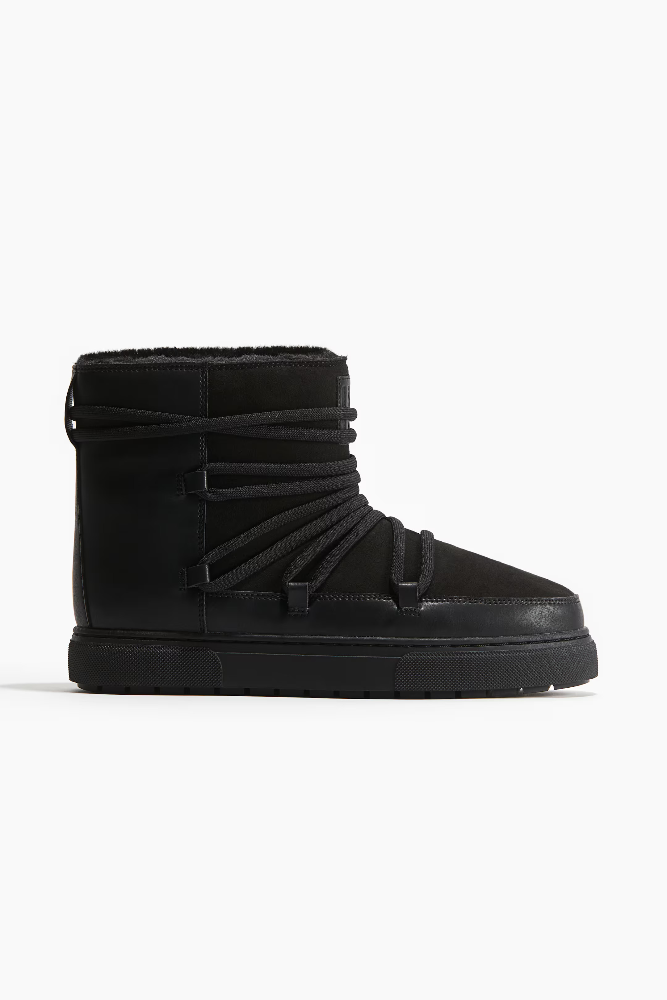 Laced Padded Boots | H&M (US + CA)