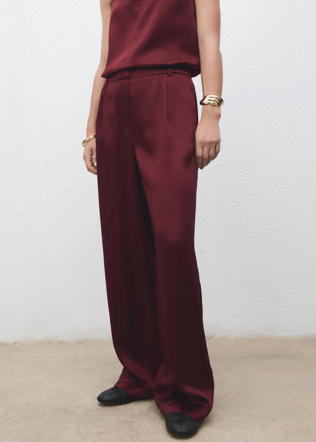 Satin wide-leg trousers | MANGO (UK)