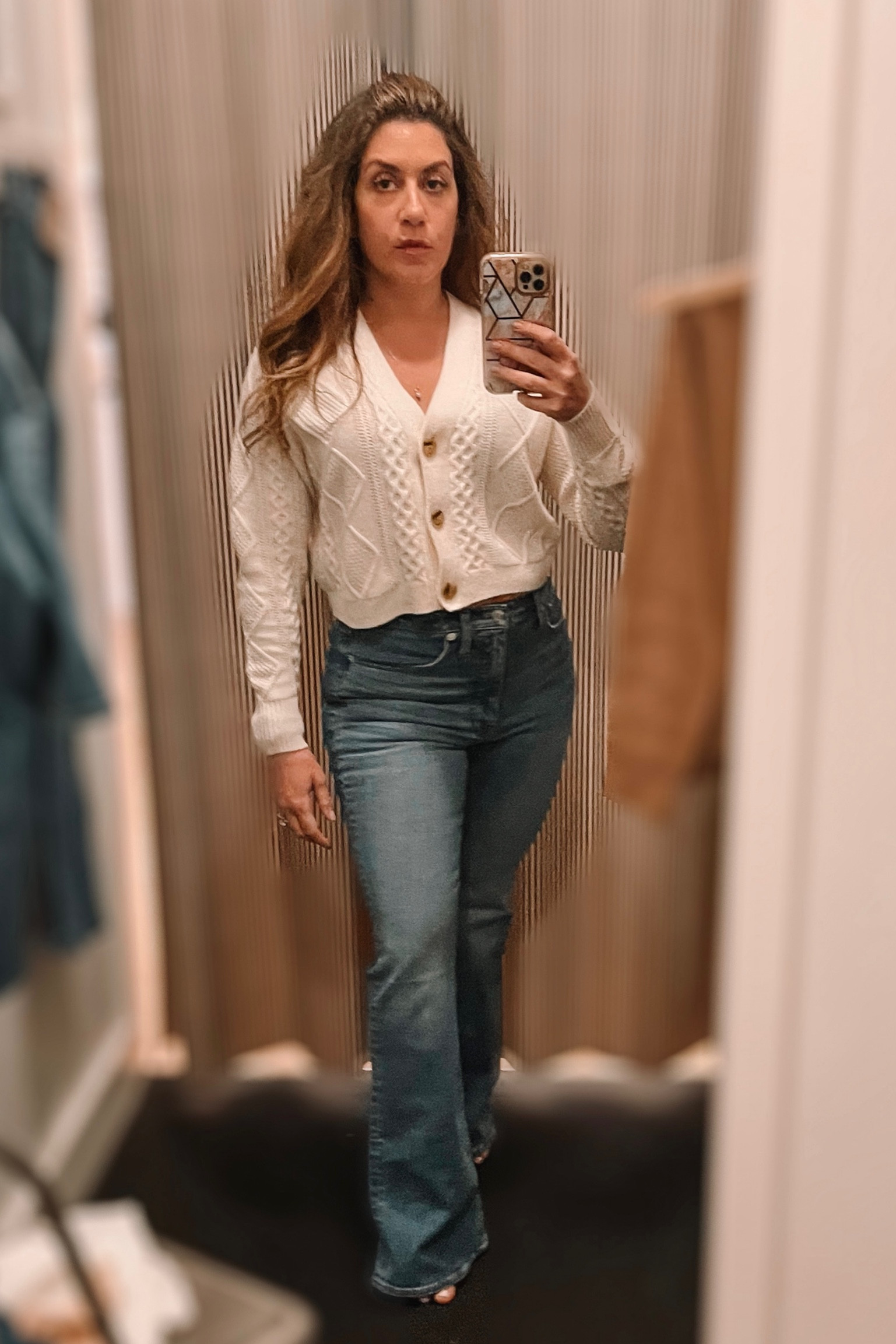 Sweater weather but make it cropped! This detailed knit crop is just right for my high waisted frame, flattering petite figures. It’s cozy and warm without being overpowering and stuffy.  The perfect vintage flare jean balances out the crop sweater, paired with boots.  👌🏼I’m wearing and XS in the top and 27 in jeans.
———

https://liketk.it/4m8pt

#ltksale #falloutfits #fallstyle #sweaterweather

#LTKxMadewell #LTKSeasonal #LTKsalealert