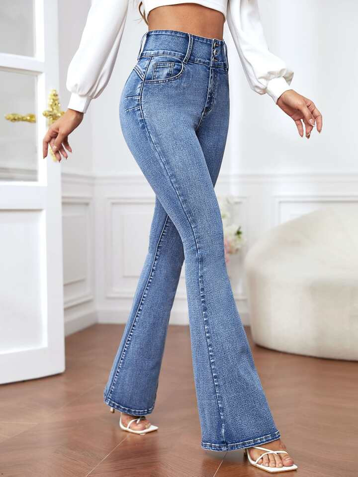 SHEIN Essnce Slant Pocket Flare Leg Jeans | SHEIN