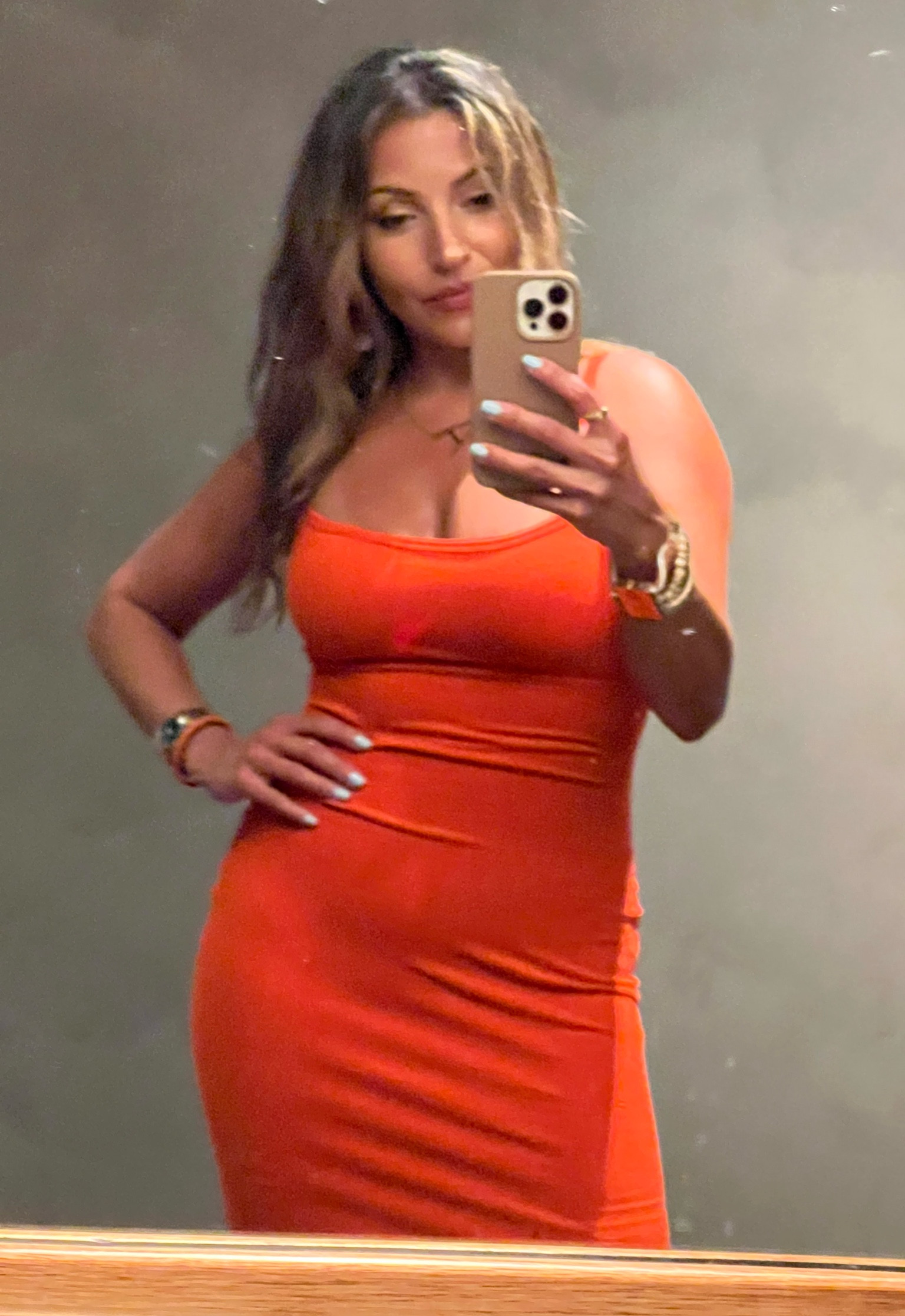 🧡 Take in the bold in this stunning orange bodycon dress from Popilush! Perfect for date night or girls night out, this dress features built-in shapewear for a flawless silhouette. Although this color is sooo good and brings out a great tan, it comes in other beautiful colors. #FashionForward #DateNightReady #ShapewearChic 🧡✨

#LTKtravel #LTKfamily #LTKFestival