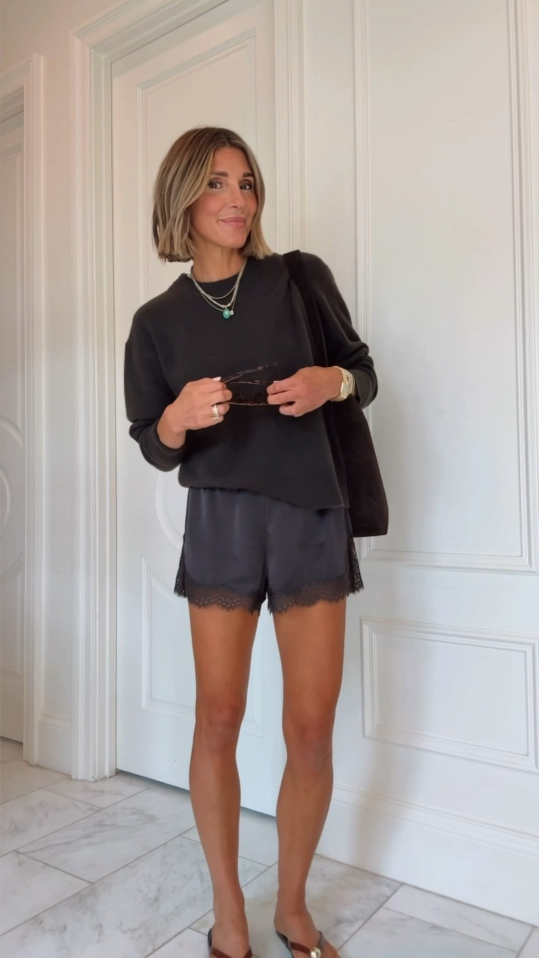Cool mom back to school drop off fits