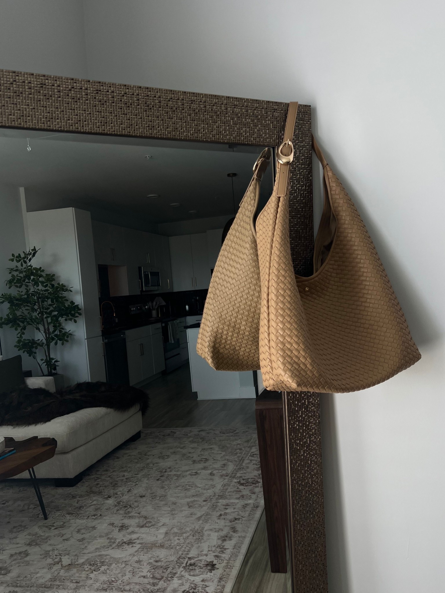 Your go-to work tote, going out tote, travel tote… all of the above! 👜 #baginspo #worktote #anthropologie #anthropologiefinds 

#LTKStyleTip #LTKSummerEdit #LTKItBag