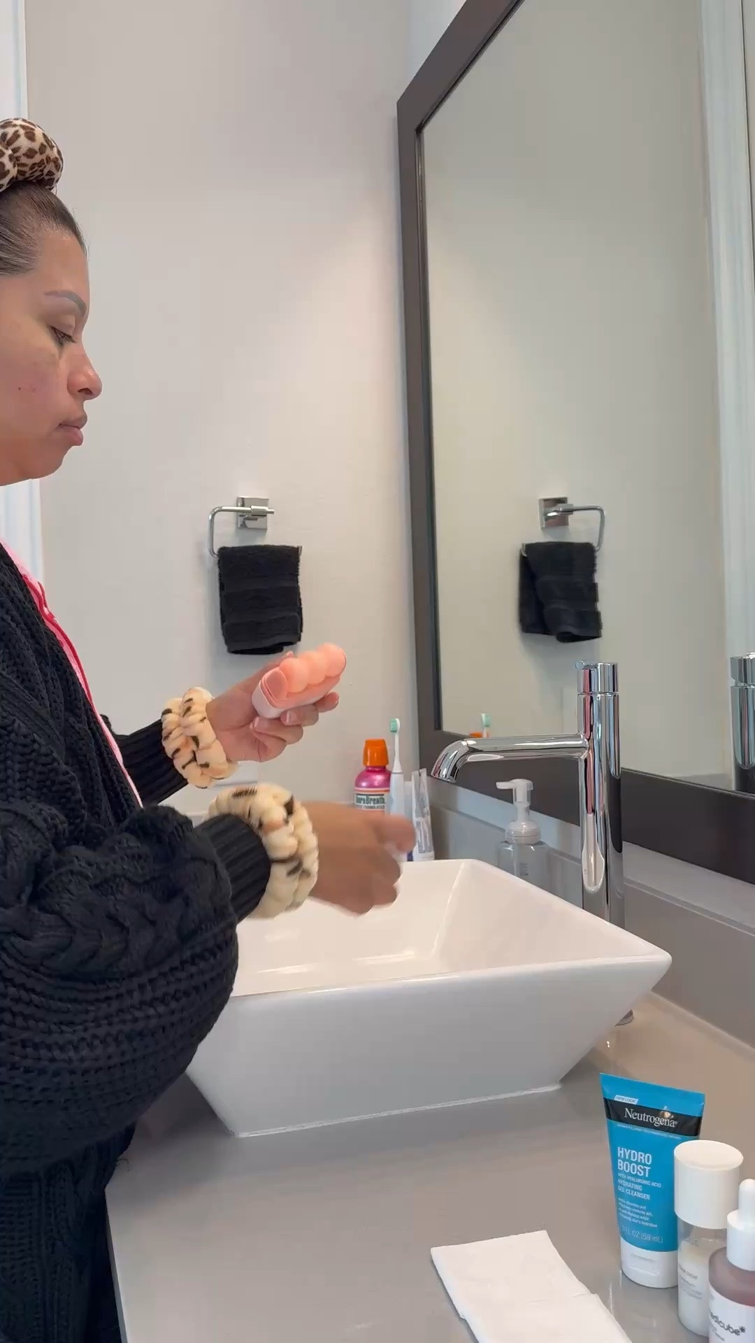 Morning routine 🧊

#LTKmorningroutine #LTKmomlife #LTKselfcare