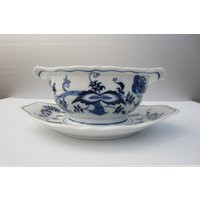 Vintage Blue Danube Gravy Boat With Attached Underplate, Cobalt Onion Pattern, Japan | Etsy (US)