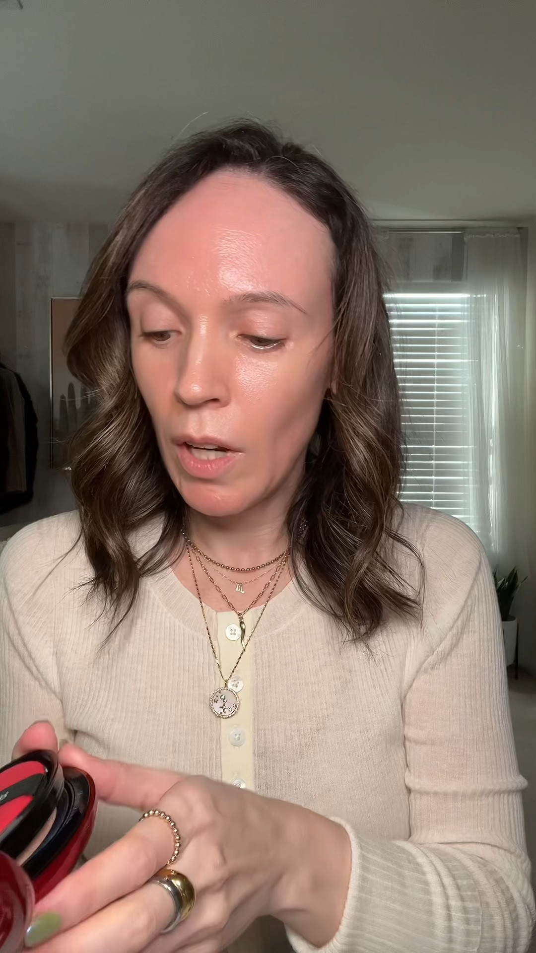 Makeup I’m loving

#LTKBeauty #LTKOver40