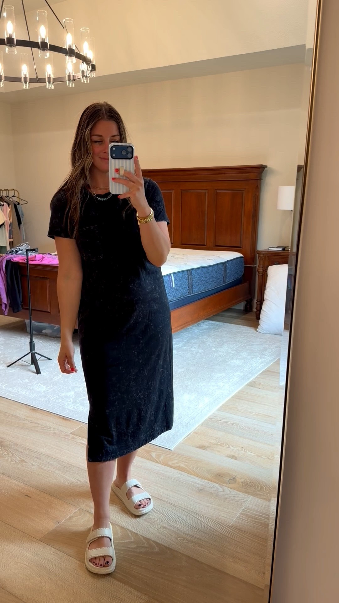 Midi length tshirt dress // size large