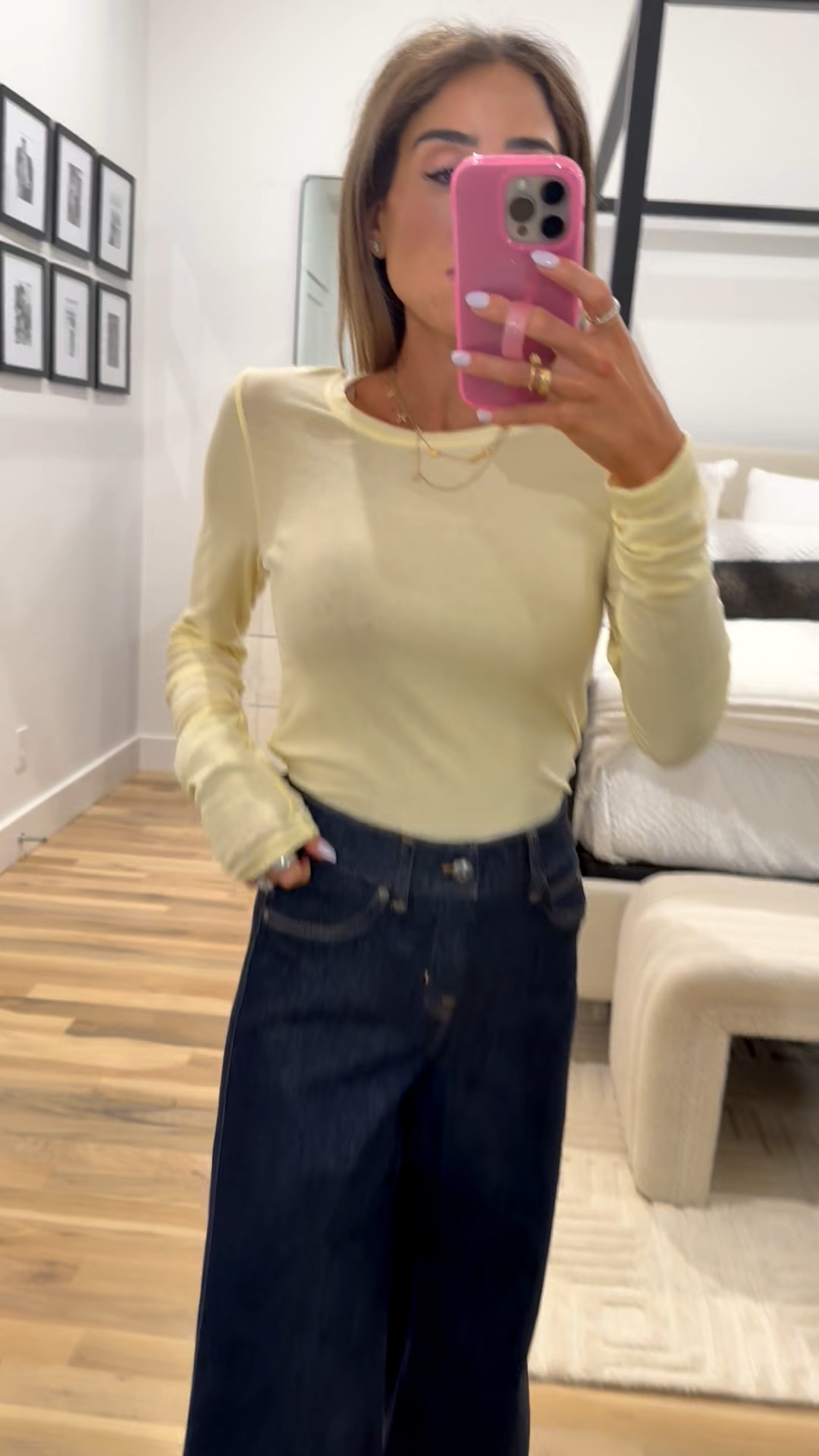 Butter yellow wool mix long sleeve tee. Quality is amazing wearing size xs 

#LTKSeasonal #LTKFindsUnder50 #LTKFindsUnder100