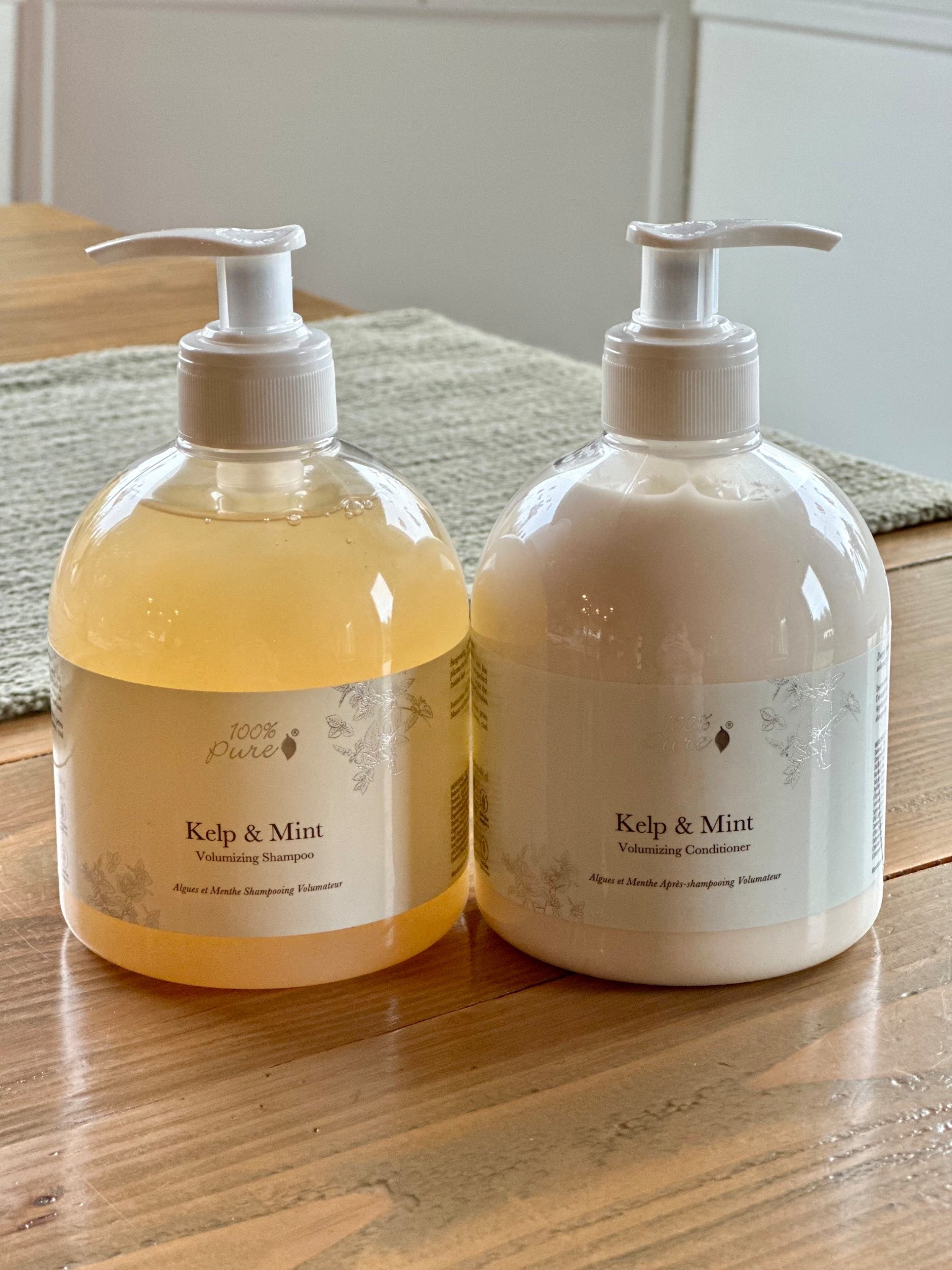 LOVE 100% pure! Shampoo + conditioner! 
#100percentpure #cleanliving #nontoxic #shampooandconditioner #kelpandmint #like #comment #save #share #follow 

#LTKHome #LTKselfcare #LTKFindsUnder50