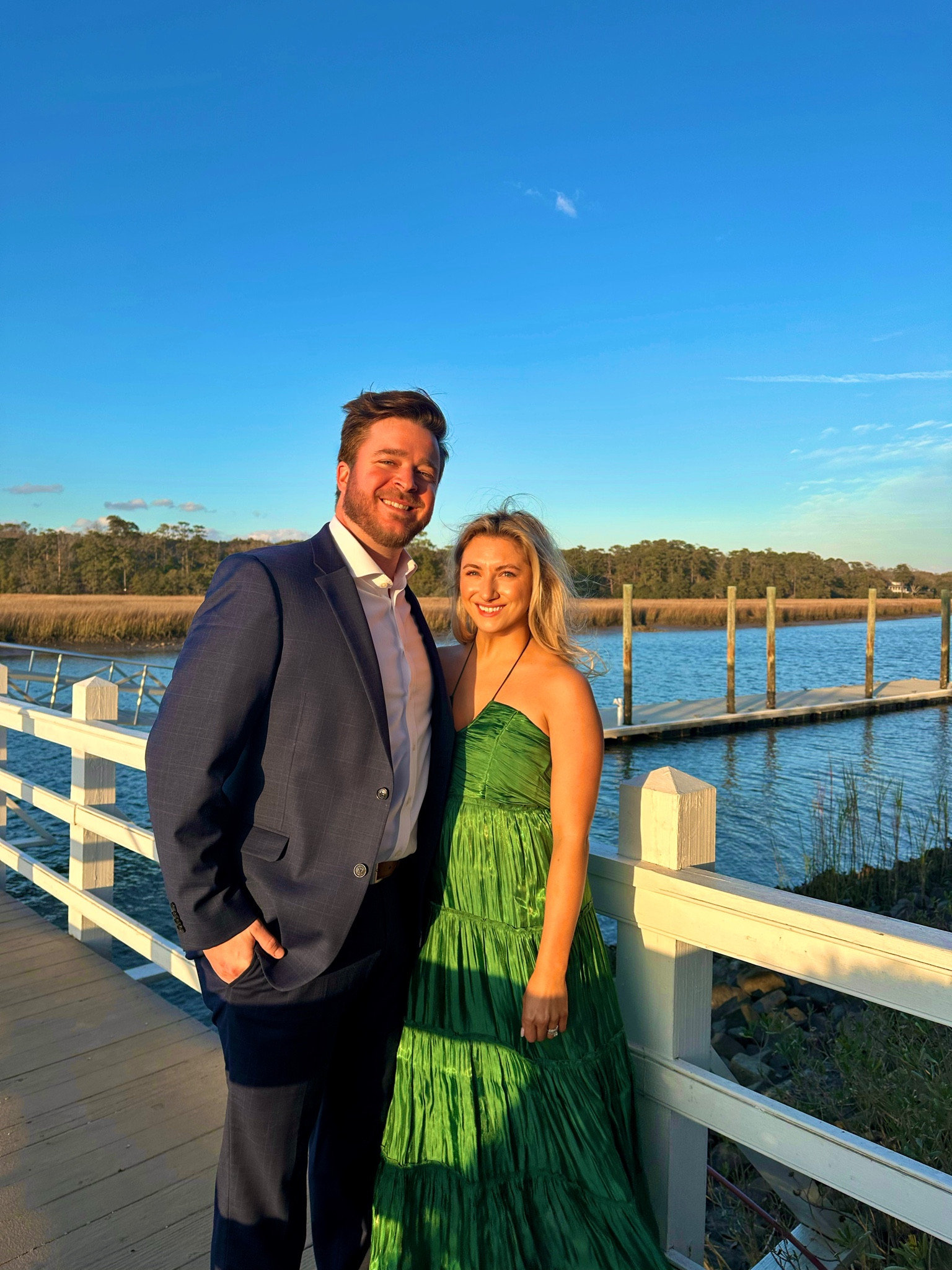 One of my favorite wedding guest dresses!!✨

#LTKFindsUnder100 #LTKSeasonal #LTKStyleTip