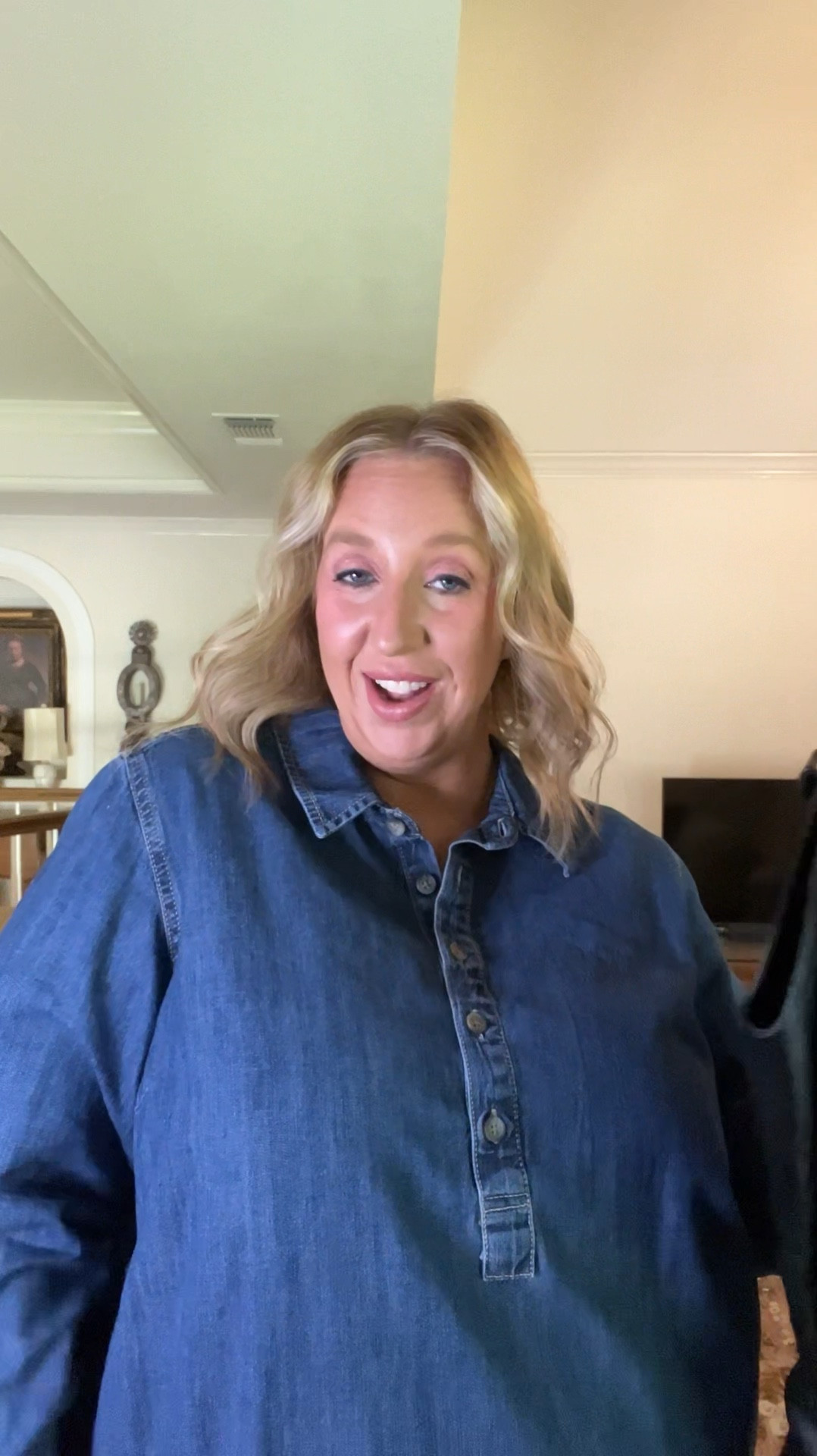 Styling a denim dress for Fall has never been easier!

Have you heard of the sandwich dressing idea?! You match your shoes to your top and although I’m in a dress, adding a sweater over my shoulders compliments the black boots on bottom 🖤

My dress is under $50 and comes XS-4X - I did size up one for a more relaxed fit 🛍️

#LTKFindsUnder50 #LTKSeasonal #LTKStyleTip