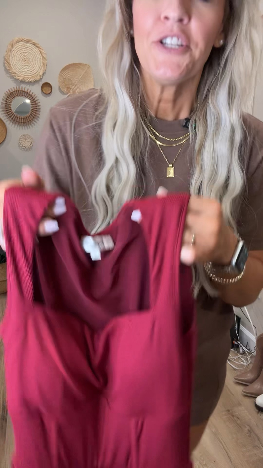 Wearing small 

#LTKMidsize #LTKOver40 #LTKmomlife