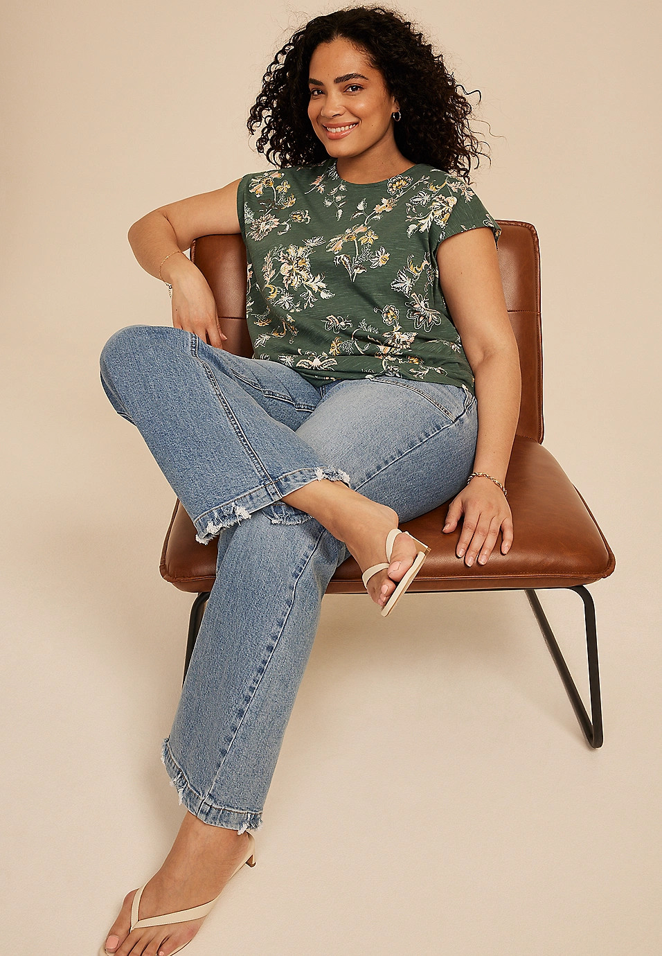 Plus Size 24/7 Austin Floral Knot Hem Short Sleeve Tee | Maurices