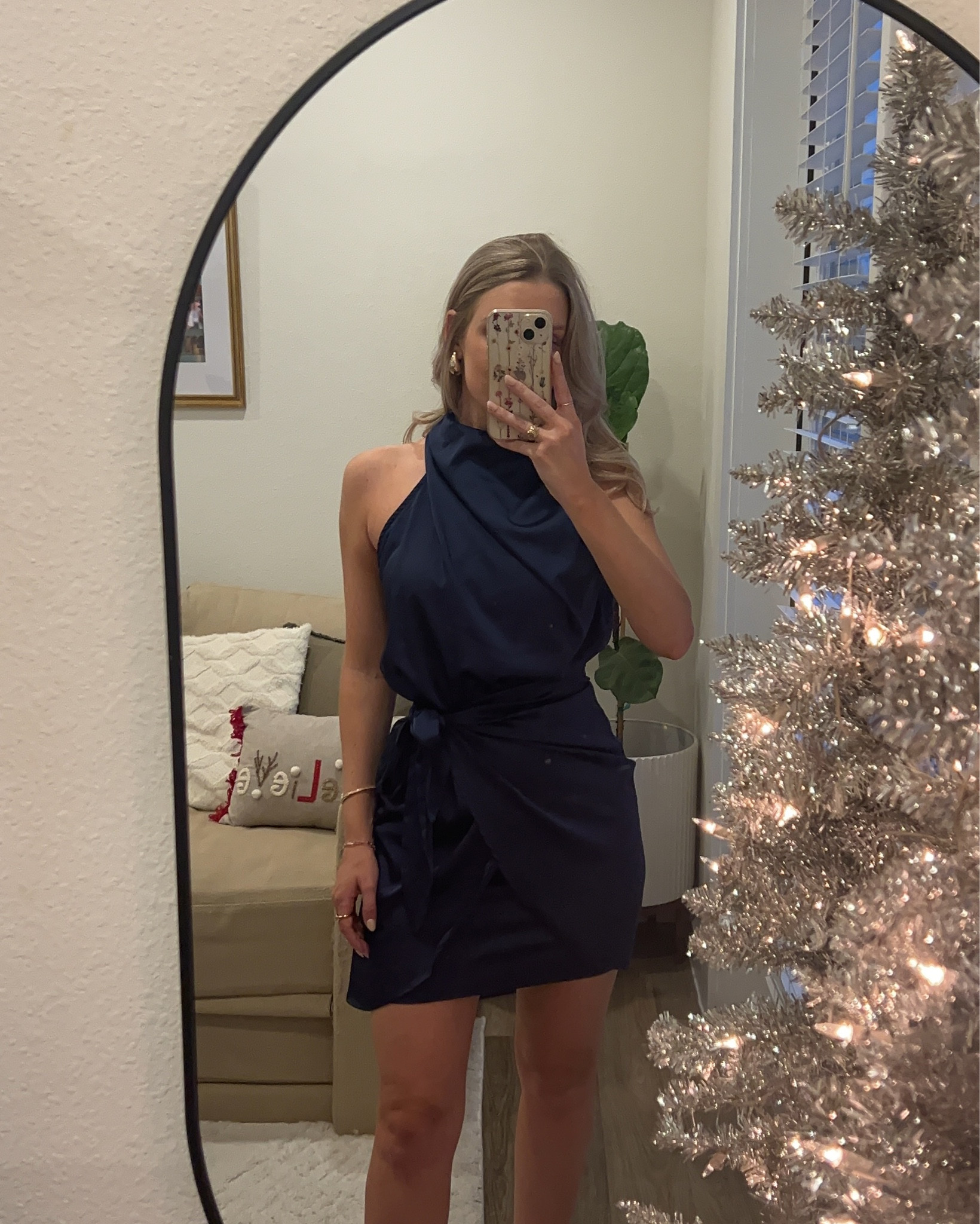 Amazon holiday dresses and outfits 

#LTKSeasonal #LTKHoliday
