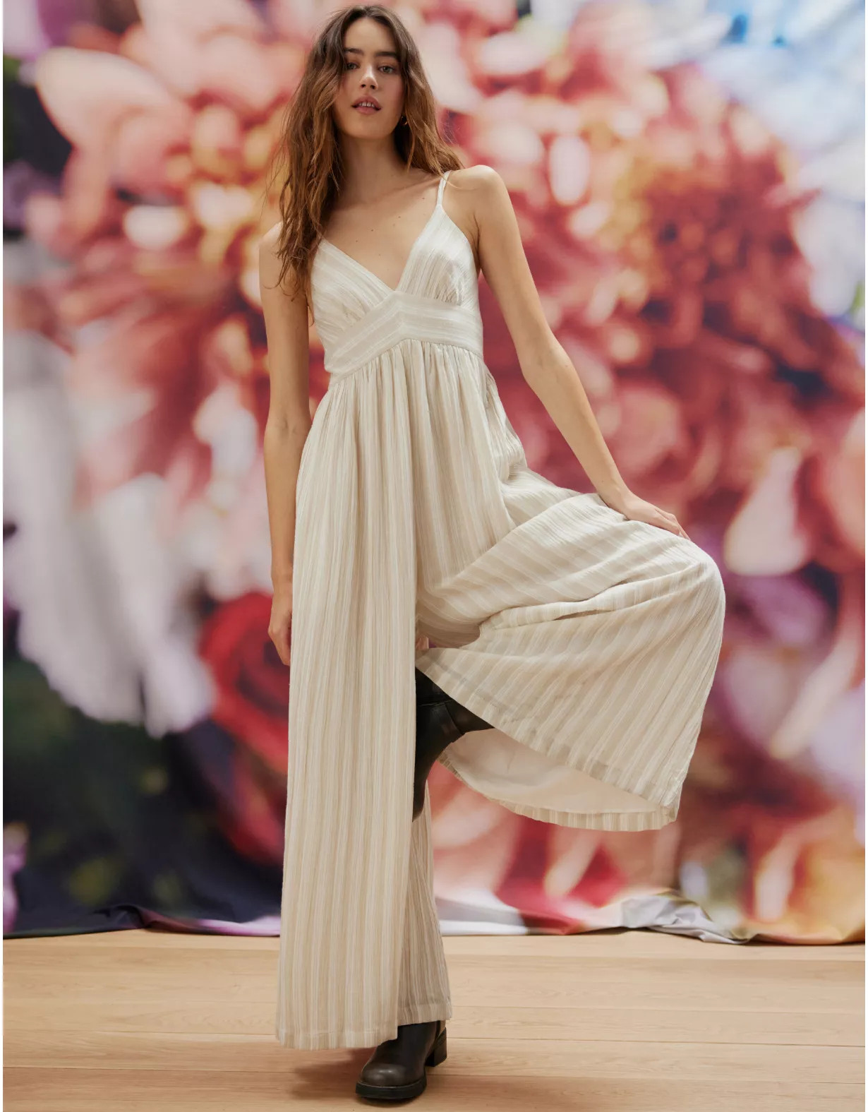 AE Plunge Wide-Leg Jumpsuit | American Eagle Outfitters (US & CA)