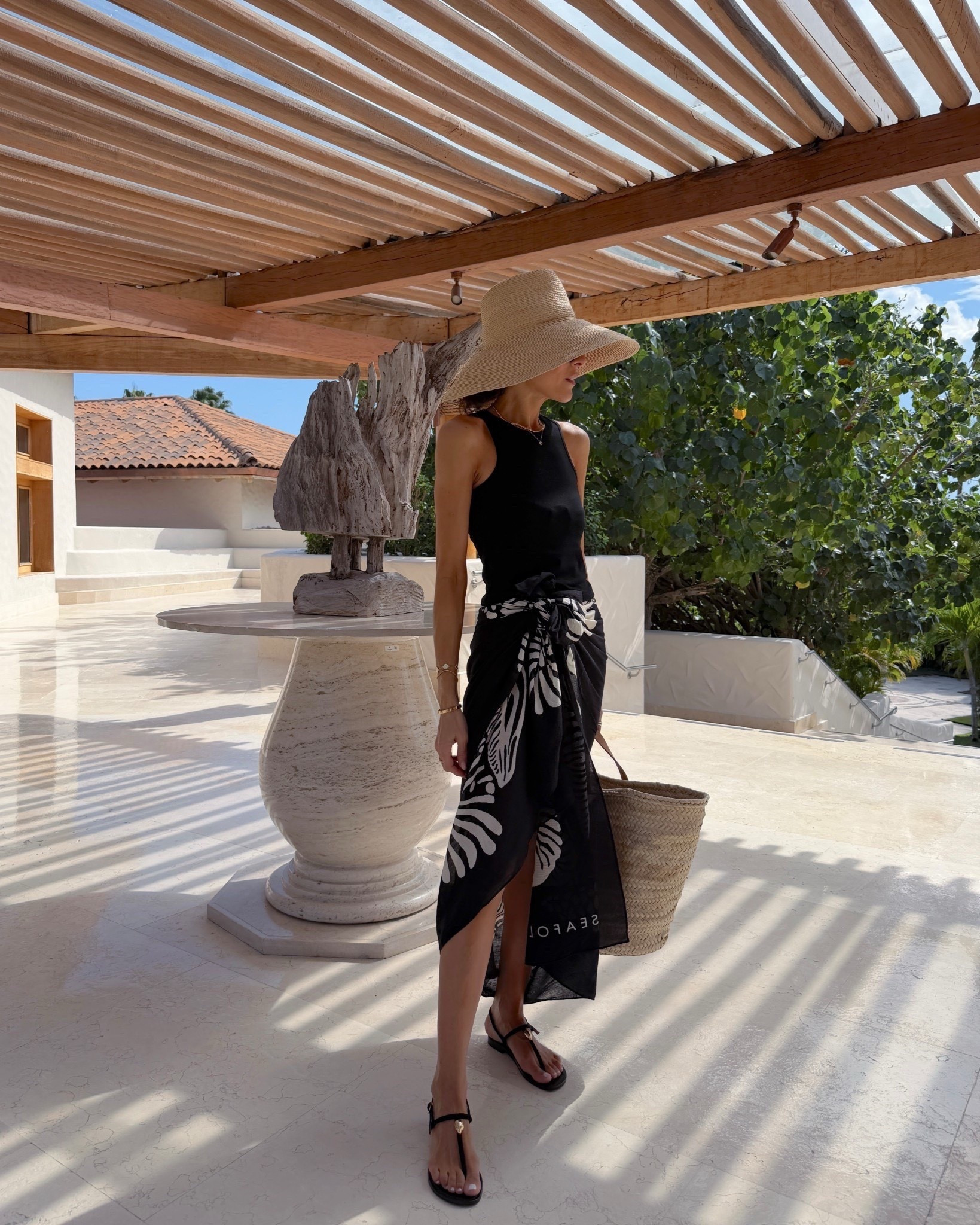 Resort ready! Shop the spring sale at Shopbop!
Sandal code: SHOPLUCY15 




Shopbop, resort, style, sandals, poolside 

#LTKSwim #LTKOver40 #LTKSeasonal