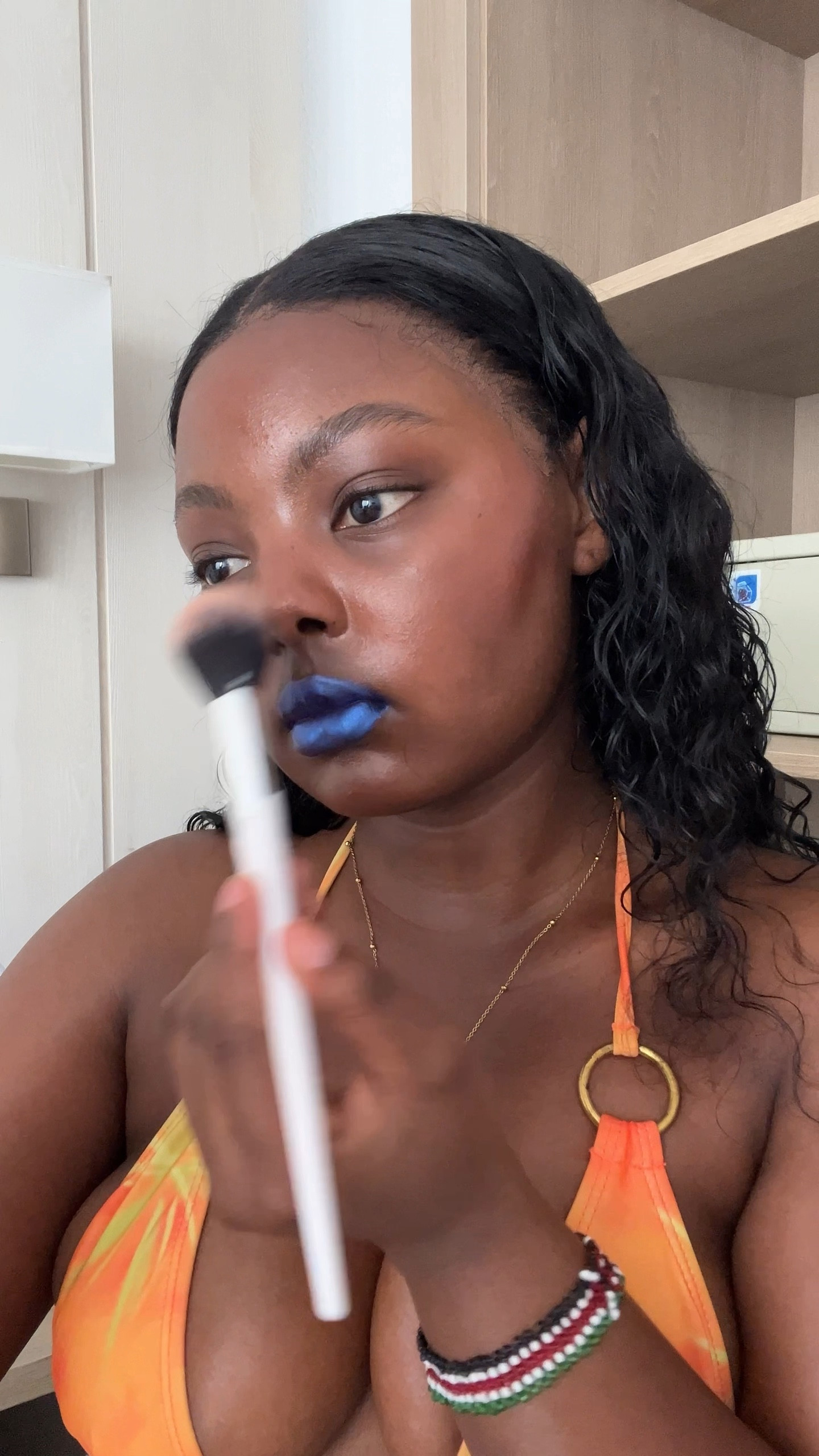 the quickest 5 minute makeup no makeup look! 

products used: 
@wonderskin lip tint + lip oil
@kosas brow pencil 
@madebymitchell  curve case 
@__dollbeauty_ blush 
Hair shop lip liner 
@beautybaycom brushes 
. 
.
.
.

#beautycontentcreator #holidaymakeup #makeupnomakeup #5minutemakeup #kosascosmetics #kosas #wonderyou #wonderskin #wonderskinbeauty #blursh #madebymitchell #curvecase #dollbeautyhighlighter #dollbeauty

#LTKbeauty #LTKsummer