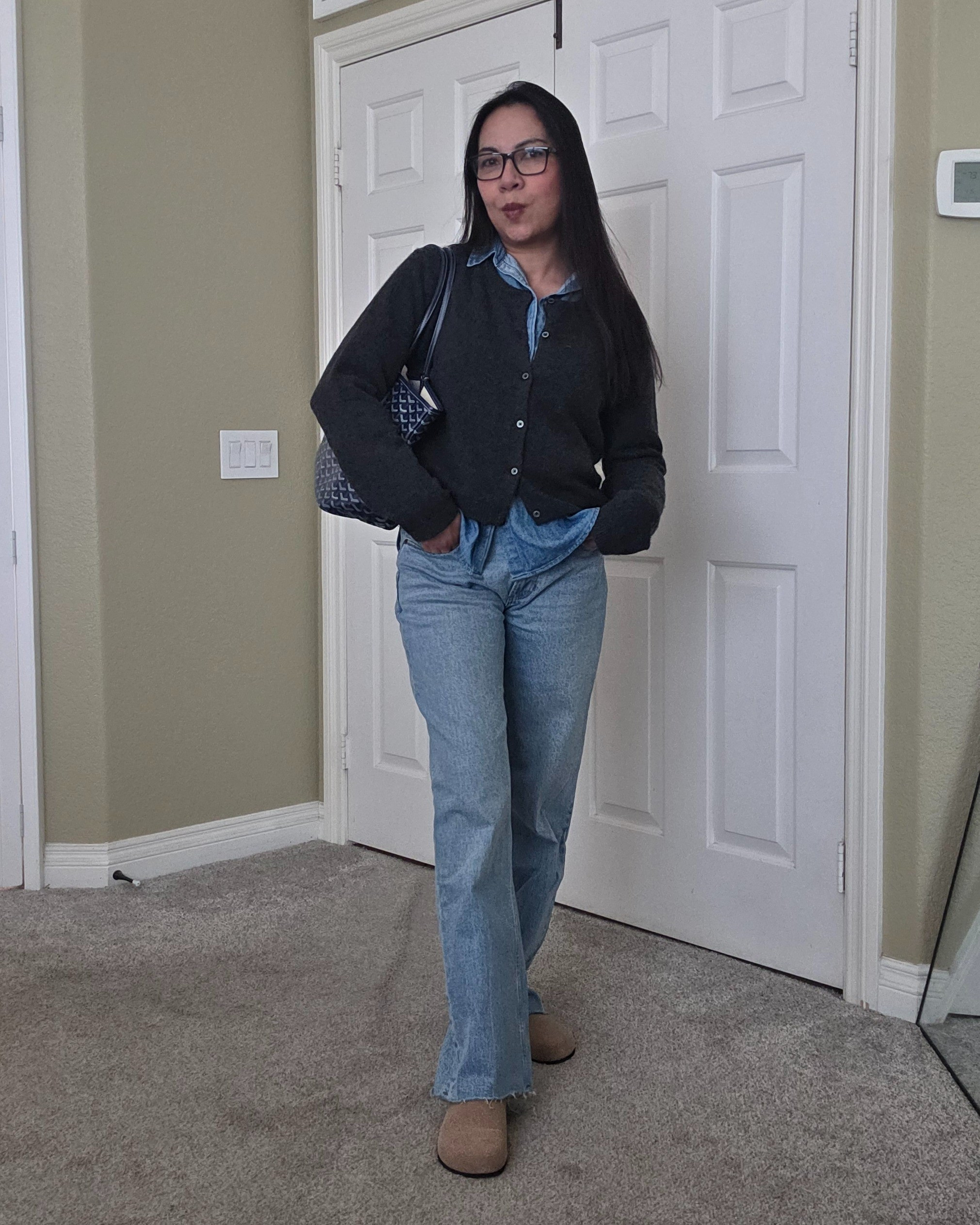 Cashmere sweater, everyday denim, casual style

#LTKgrwm #LTKootd #LTKOver40