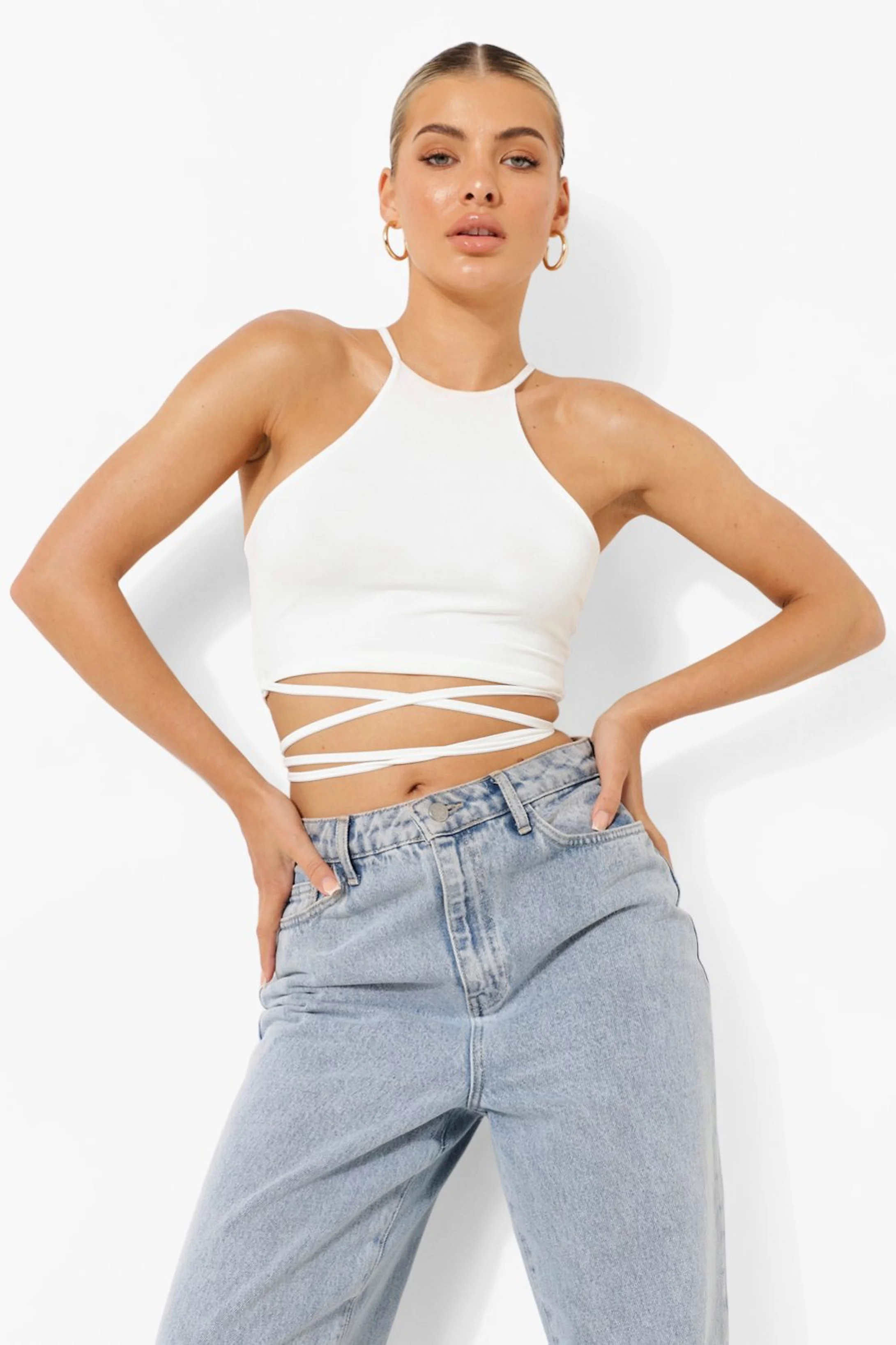 Doppellagiges Racer Wickel-Crop-Top | Boohoo.com (DE)