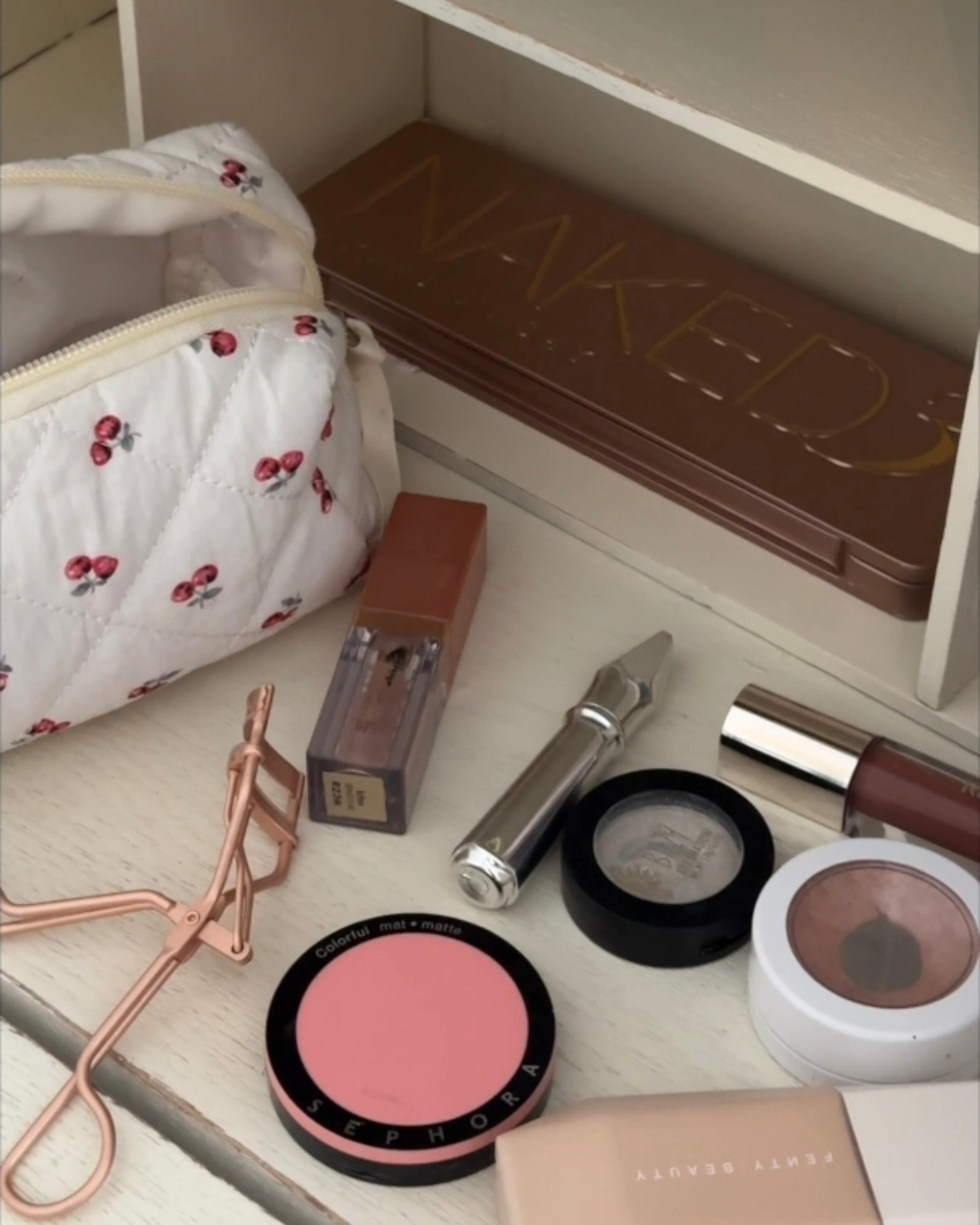 products i use if i want to do my makeup in 10min

#LTKFindsUnder50 #LTKBeauty #LTKHome