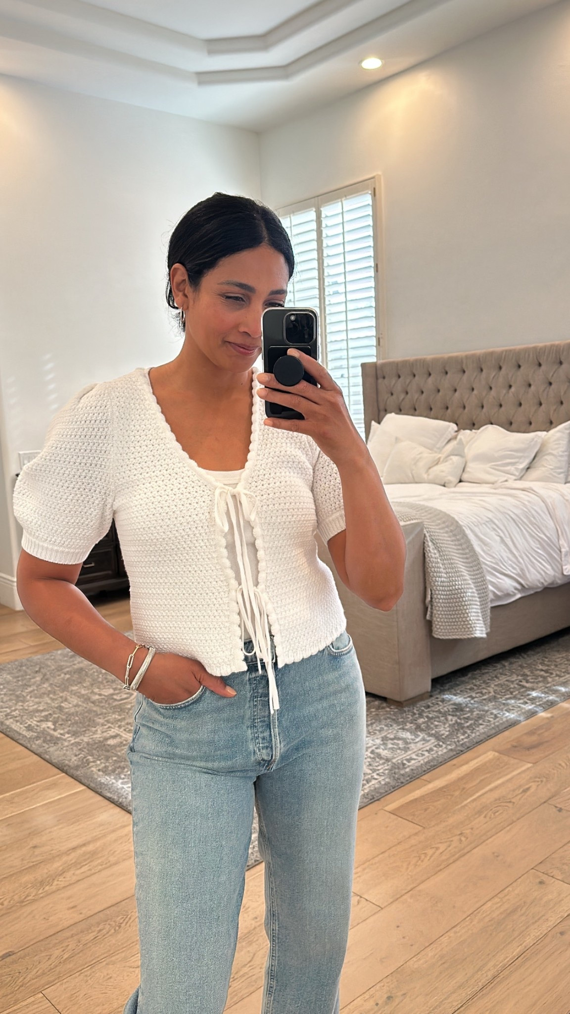 The cutest tie front sweater for spring!!! 40% off with code: VIPBESTIE 3/17-3/20!!! Fits true to size.


#LTKOver40 #LTKSaleAlert #LTKSpringSale