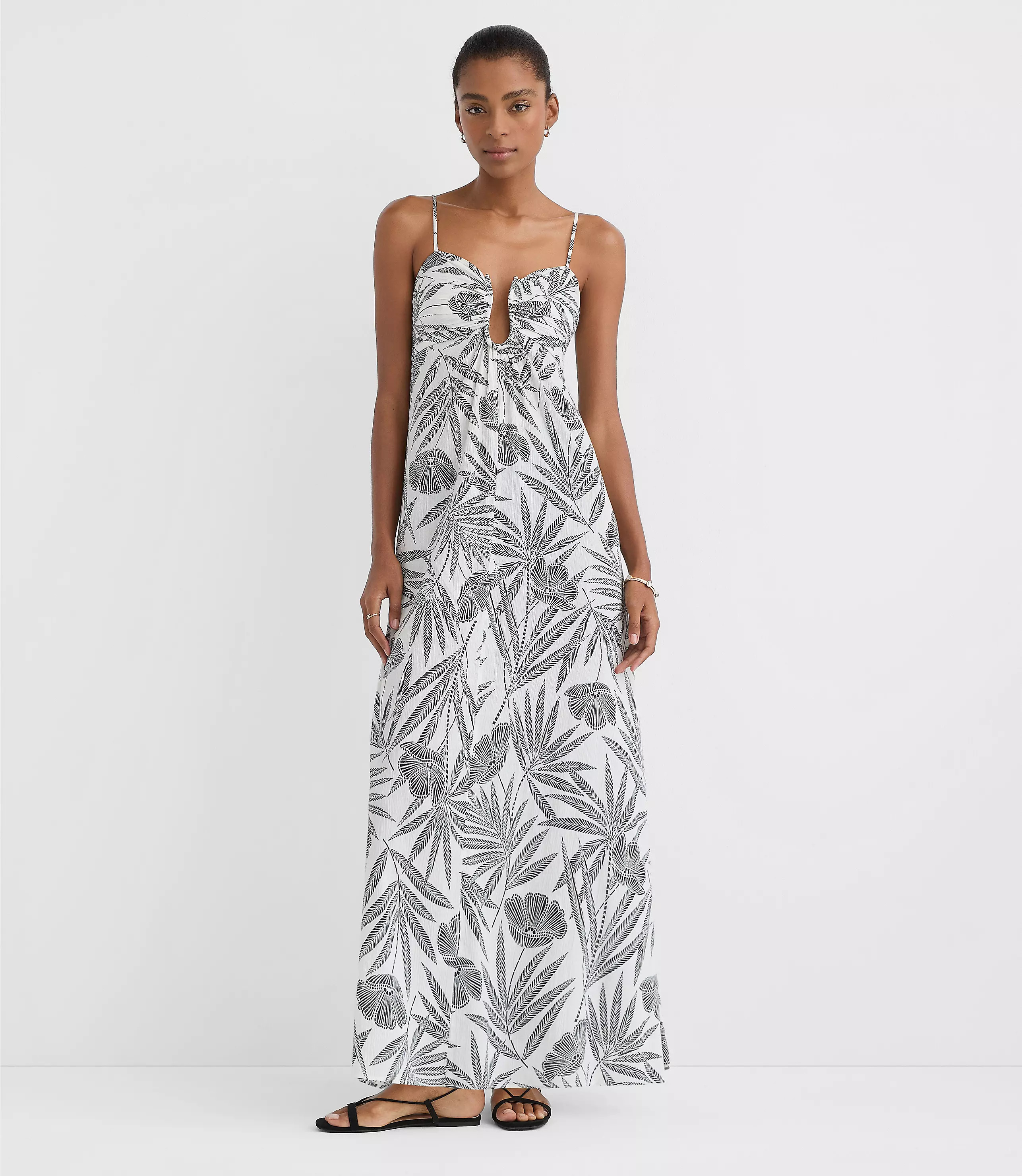 LOFT Beach Palm Hook Keyhole Maxi Dress | LOFT