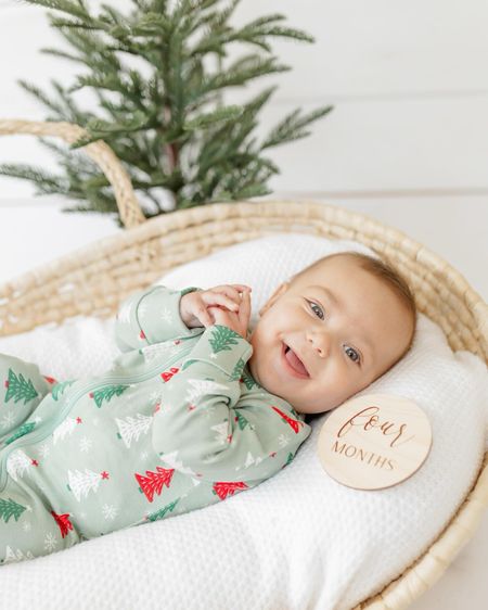 Baby outfit. Baby boy outfit. Baby Christmas outfit. Baby Christmas onesie. 1st Christmas outfit. Baby holiday outfit. Baby boy Christmas outfit. 

This one piece is from SpearmintLOVE but is sold out so I linked some similar ones! 

#LTKbaby #LTKHoliday #LTKfamily