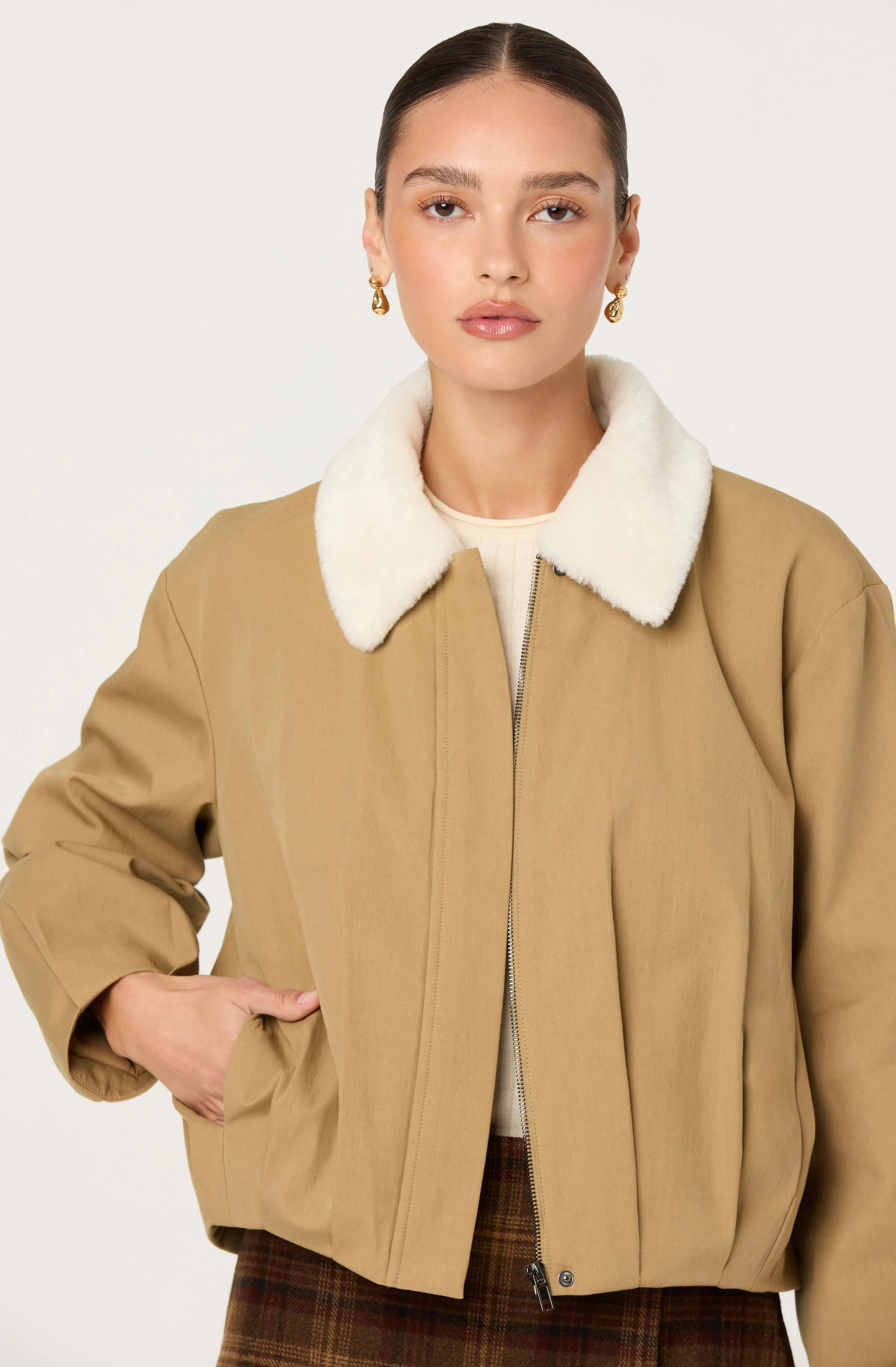 Raevin Faux Fur Collar Bomber Jacket - Khaki / XS | ASTR The Label (US)