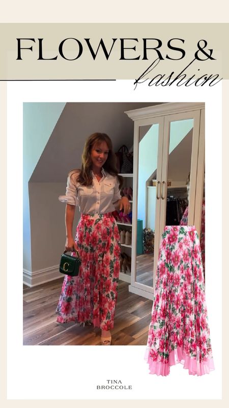 Flowers and Fashion - Alice and Olivia skirt - floral skirt - flower skirt - summer skirt 

#LTKstyletip