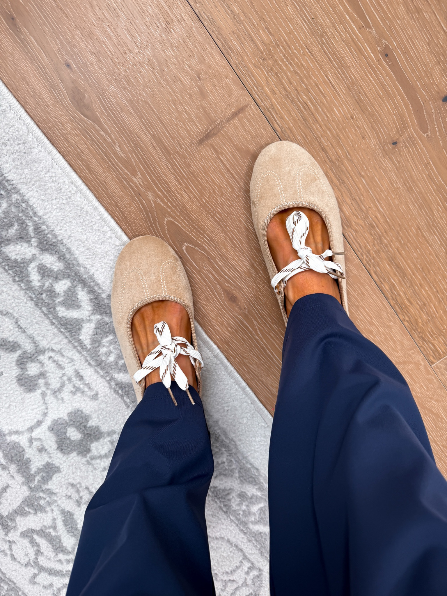 Work flats

#LTKSeasonal #LTKootd #LTKmomlife