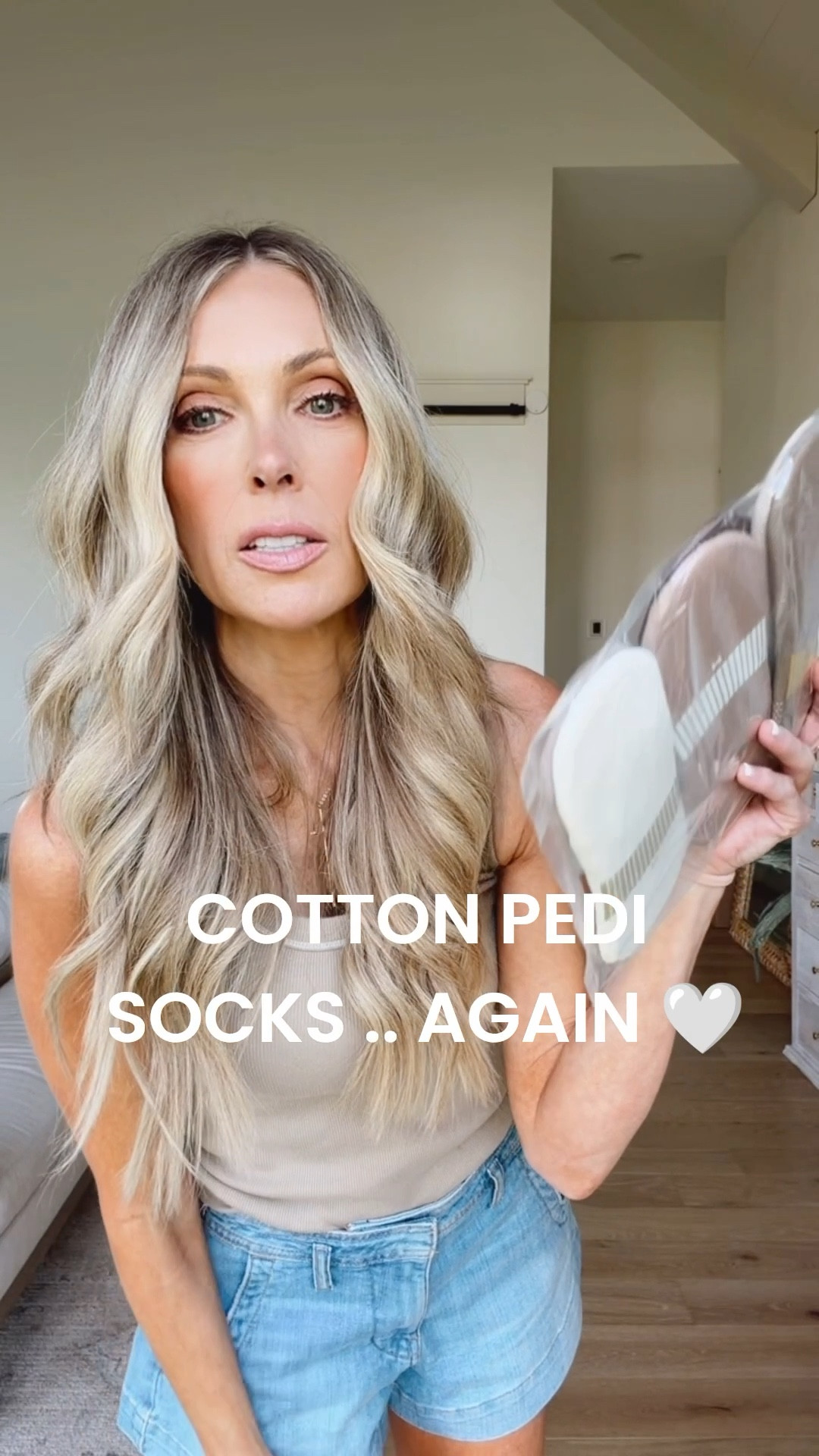 I accidentally shared this yesterday but meant to save it for another reel... but here are my favorite no-show socks that I wear with casual sneakers 



#LTKdayinmylife #LTKootd #LTKmomlife