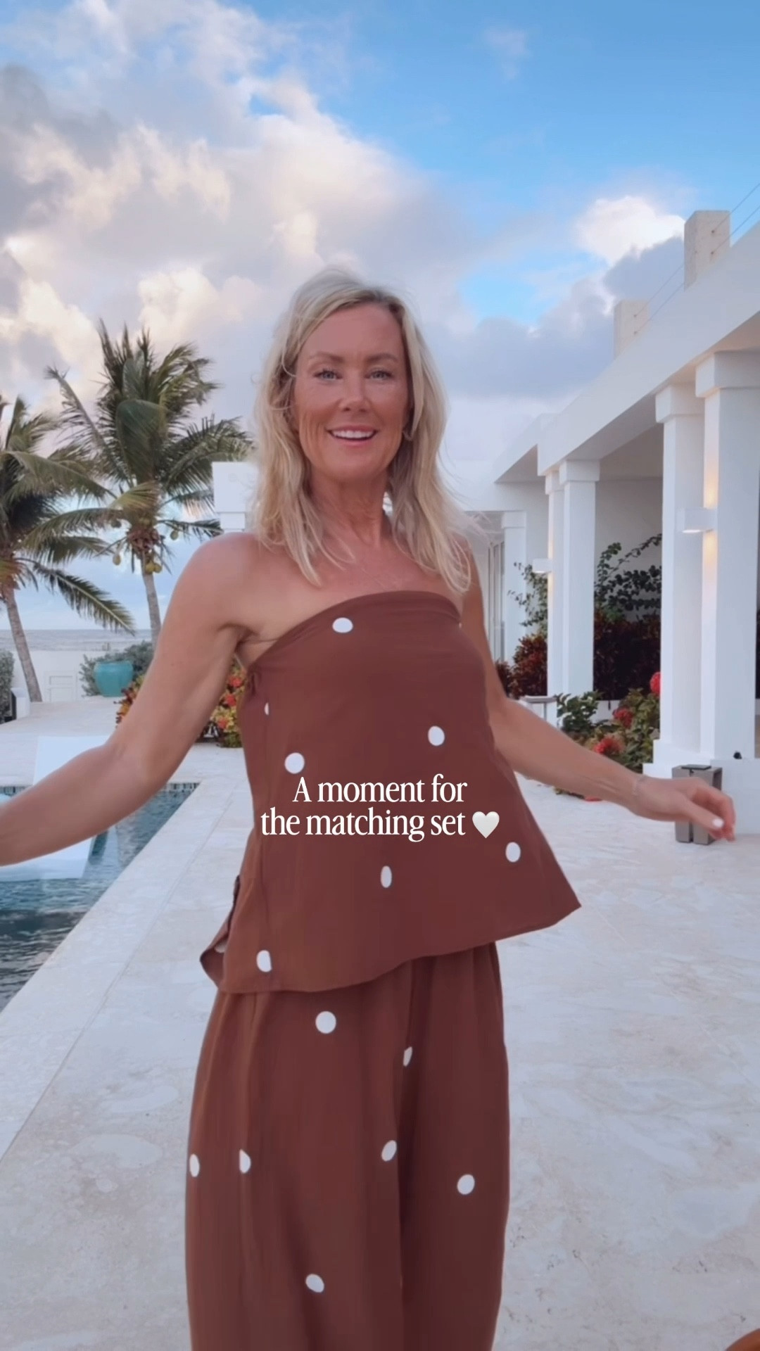 A moment for this adorable matching set! 

Size: small 

#LTKOver40 #LTKTravel #LTKootd