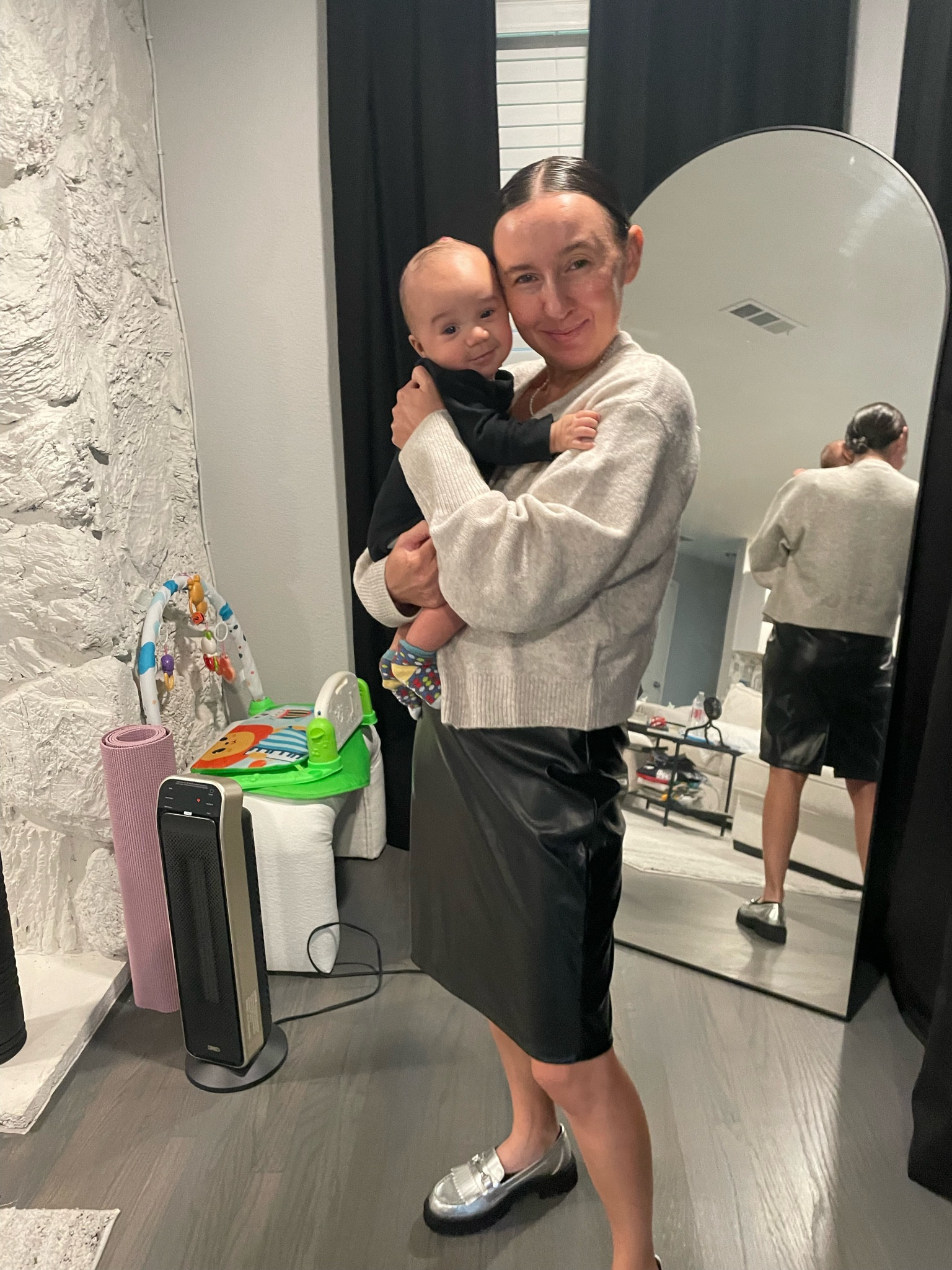 Back to work outfit 

Work attire 

Work outfit 

Silver flats 

Silver shoes 

Thanksgiving outfit 

#LTKFindsUnder100 #LTKStyleTip #LTKWorkwear