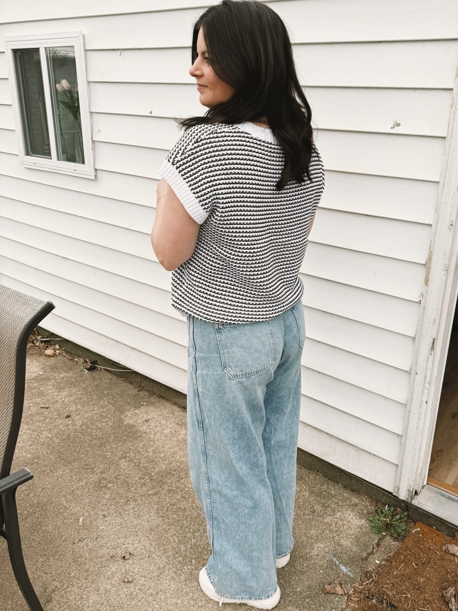 wearing small in sweater and my normal size in high rise jeans 🫶🏻

#amazon #oldnavy #springstyle

#LTKFindsUnder100 #LTKFindsUnder50 #LTKStyleTip