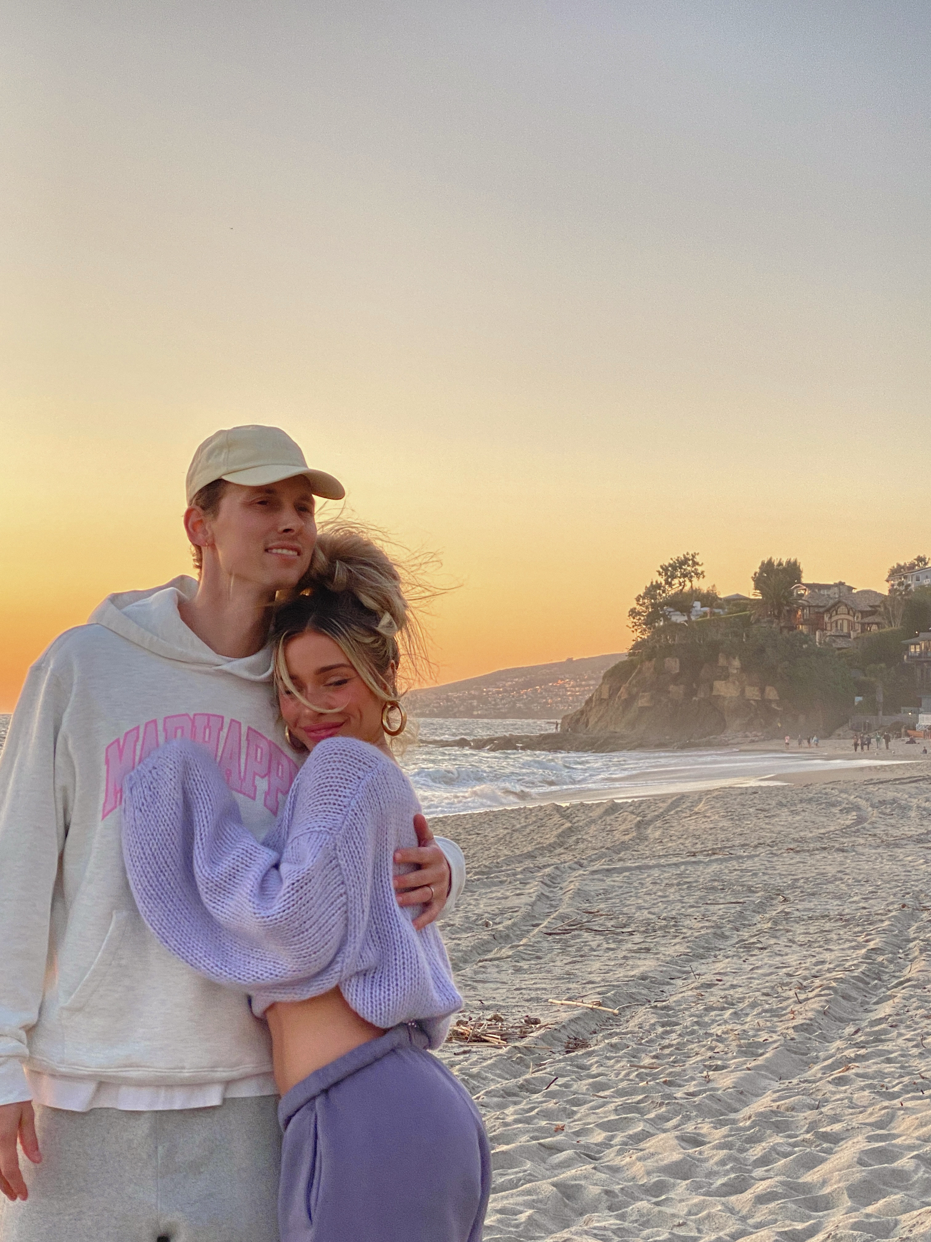 spring outfit idea 🌷🤍🧺 

 #LTKSpringSale #LTKootd #LTKSeasonal