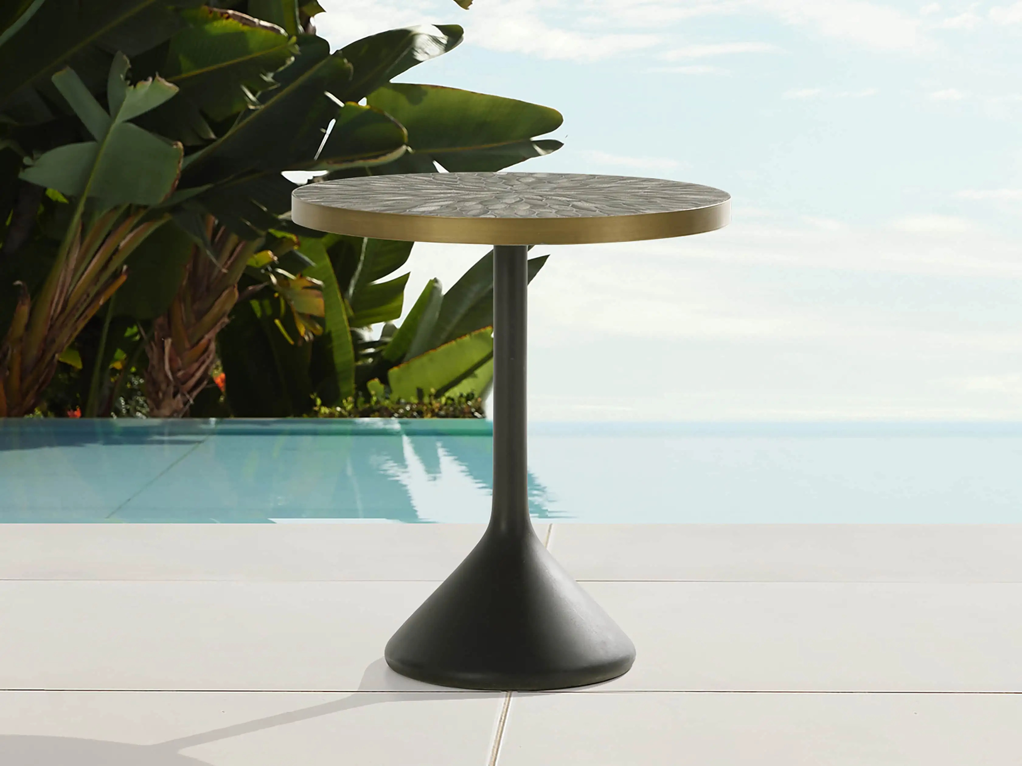 Sorrento Outdoor End Table | Arhaus