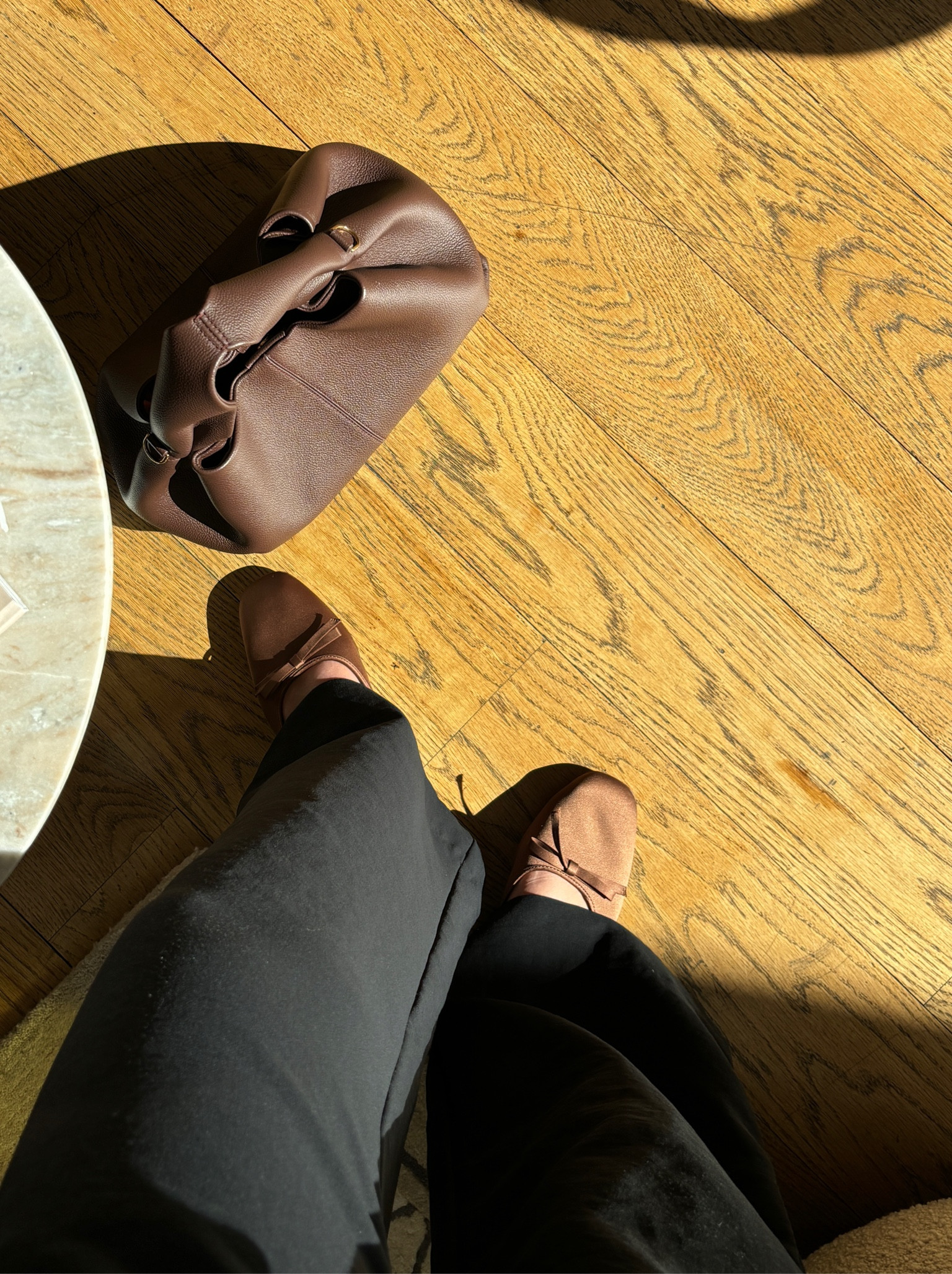 ballet flats, brown ballet flats, satin ballet flats, bow detail flats, autumn trending, autumn shoes, casual flat shoes, h&m, abercrombie, premium crepe trousers, loose trousers, black trousers, petite trousers, wide leg, tall length trousers

#LTKfindsunder50 #LTKSeasonal #LTKeurope