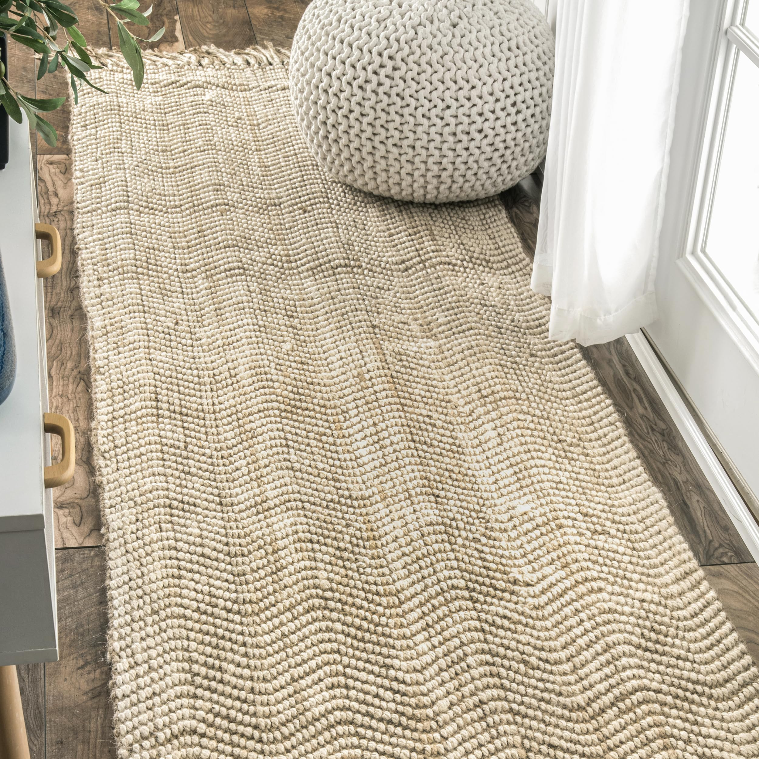 Nuloom Don Natural/White, 2'6" x 8', Handmade, Jute, Soft and Textured, High Traffic, Stain Resis... | Amazon (US)