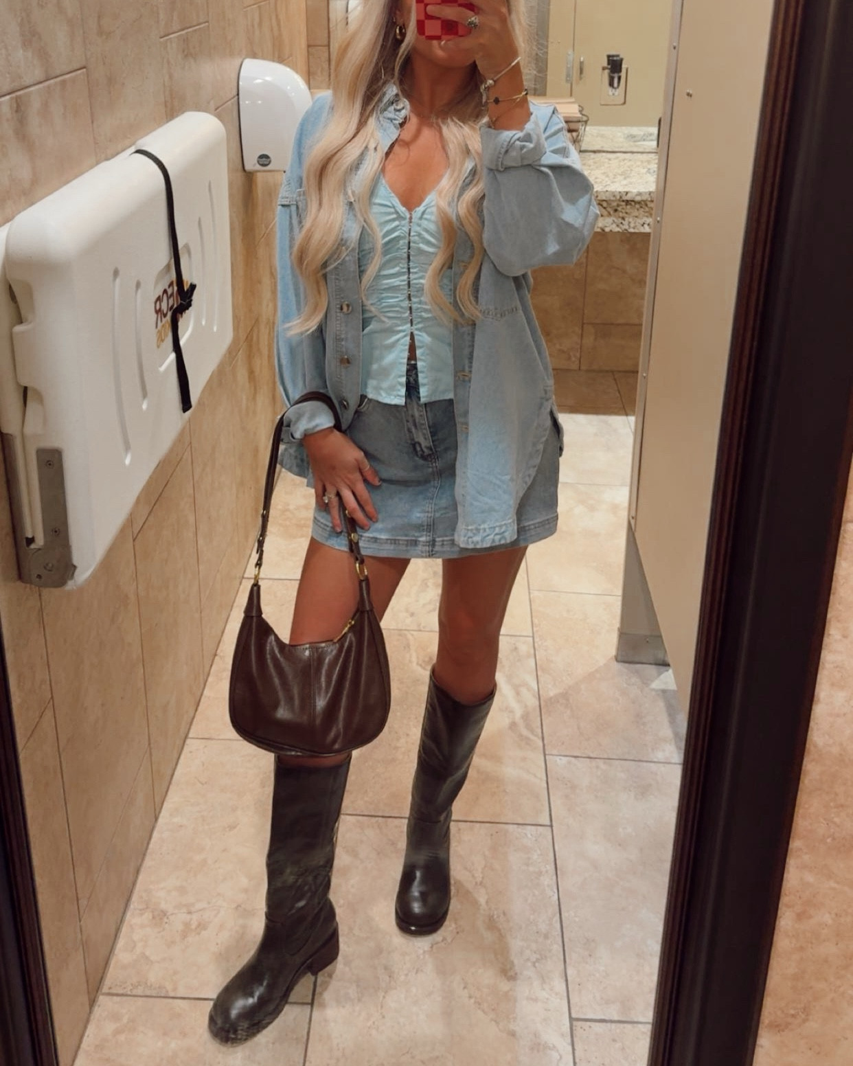 Winery hopping fit in Fredericksburg 🩵 the top is on saleeee!!! #winery #bluejean #denim #fall #sale #princesspolly #amazon

#LTKSeasonal #LTKStyleTip #LTKBeauty