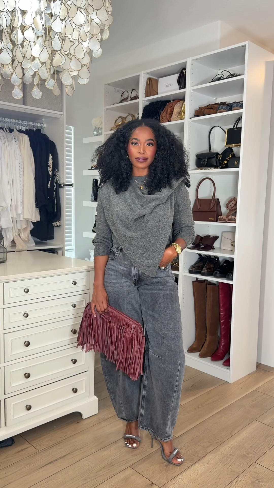 Shop my monochromatic grey outfit with burgundy fringe bag 🫶🏾

#LTKootd #LTKU #LTKMidsize