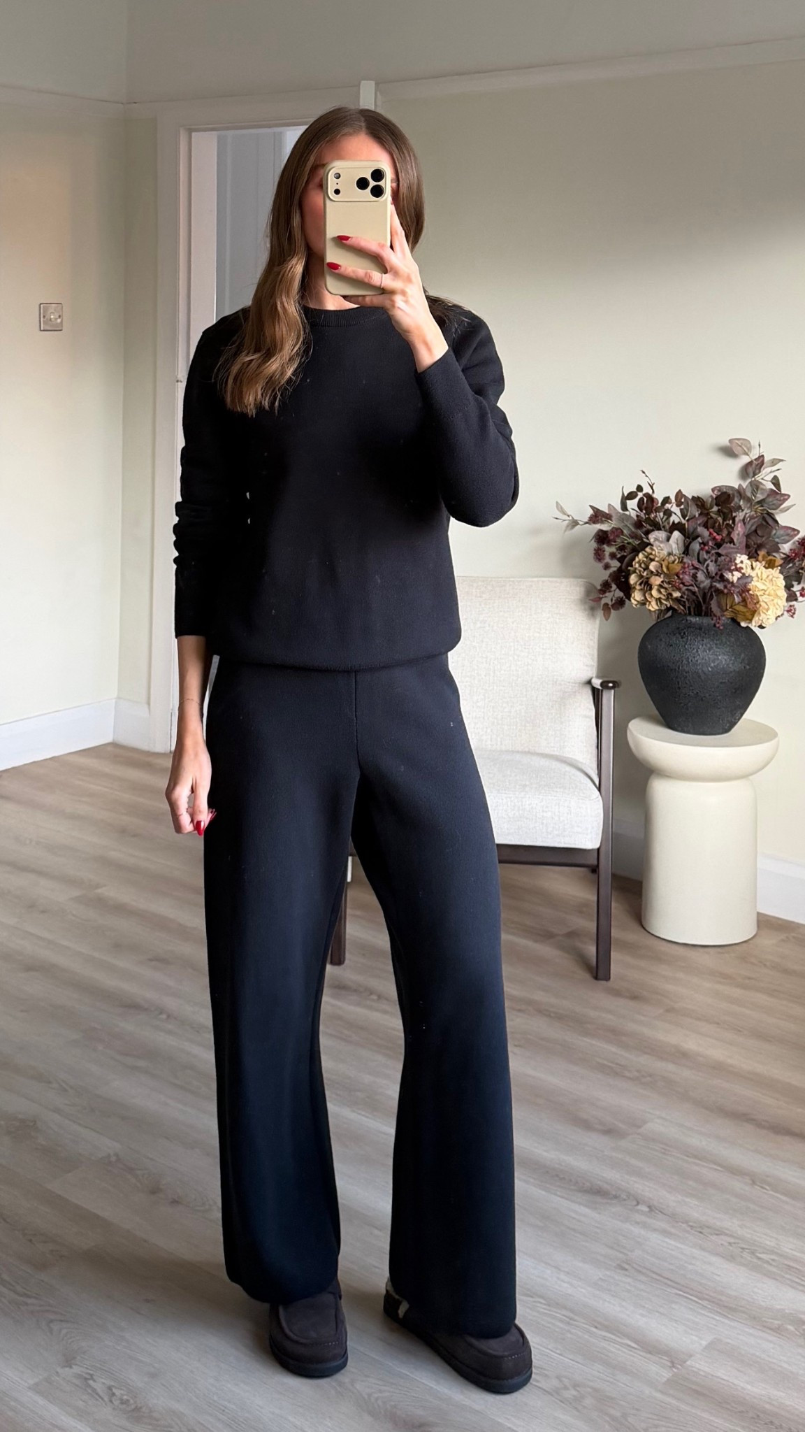Loungewear set
Small in the Uniqlo black jumper and small in the matching trousers
I’m 5ft 6 
Dune Gordy brown suede loafers 


Airport outfit, loungewear, matching sets 


#LTKuk #LTKtravel #LTKwinter
