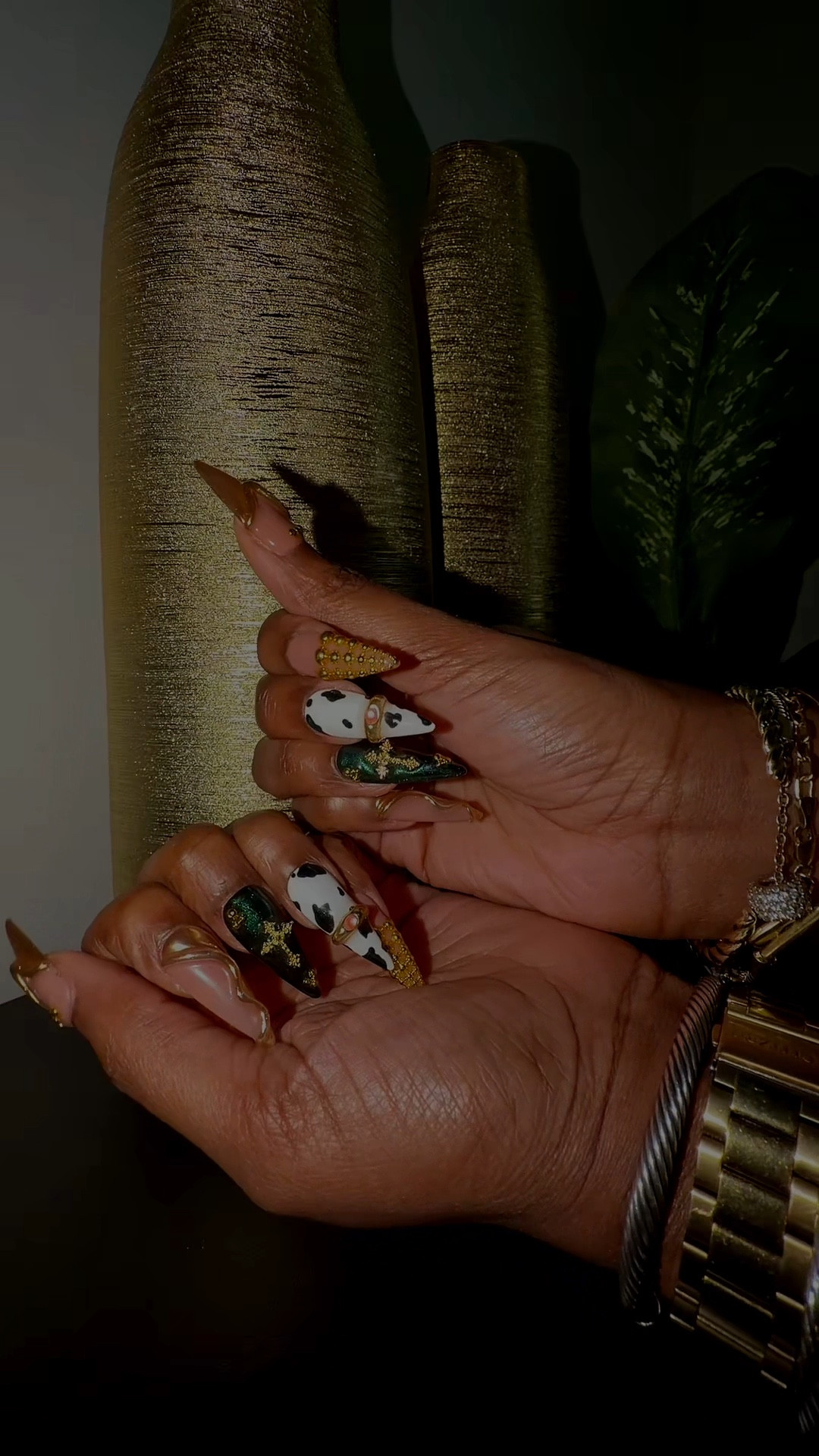 These luxury cow print press on nails with gold accents give you a chic, glam manicure in minutes — no salon needed. Perfect for special occasions, everyday glam, or when you want statement nails without the hassle.

Save this for your next nail look or shop the press on set below for an easy at-home manicure.



#LTKValentine #LTKdayinmylife #LTKselfcare