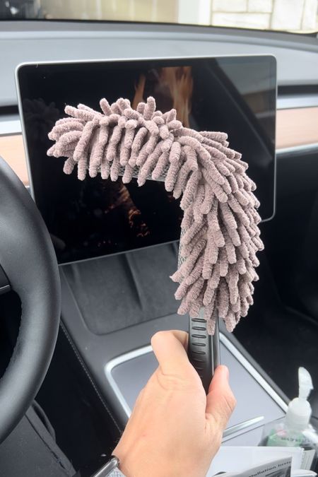 This is the ultimate car duster and cleaner! Bendy and flexible so it can reach tough places and it’s very effective! 

#LTKFindsUnder100 #LTKMens #LTKGiftGuide