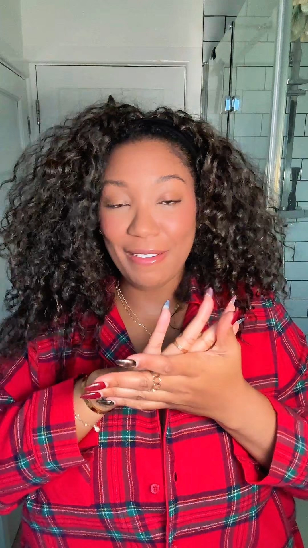 My current product empties that I’m rebuying immediately because they’ve earned their spot in my routine.
From my everyday base to my go-to perfumes, these are the ones I actually use up and repurchase again. Everything is linked below so you can shop the exact products.

✨ Fenty Lil Butta Drop – the glow + moisture combo is unmatched
🔥 Black Opium Over Red – my warm-nighttime perfume
🌸 Vanilla Woods – soft, sweet, and perfect for everyday
👀 YSL Lash Clash Mascara – gives me instant volume
✨ Born This Way Concealer – full coverage without looking heavy

Linked all the exact items so you can shop easily!


#LTKCyberWeek #LTKBeauty #LTKGiftGuide