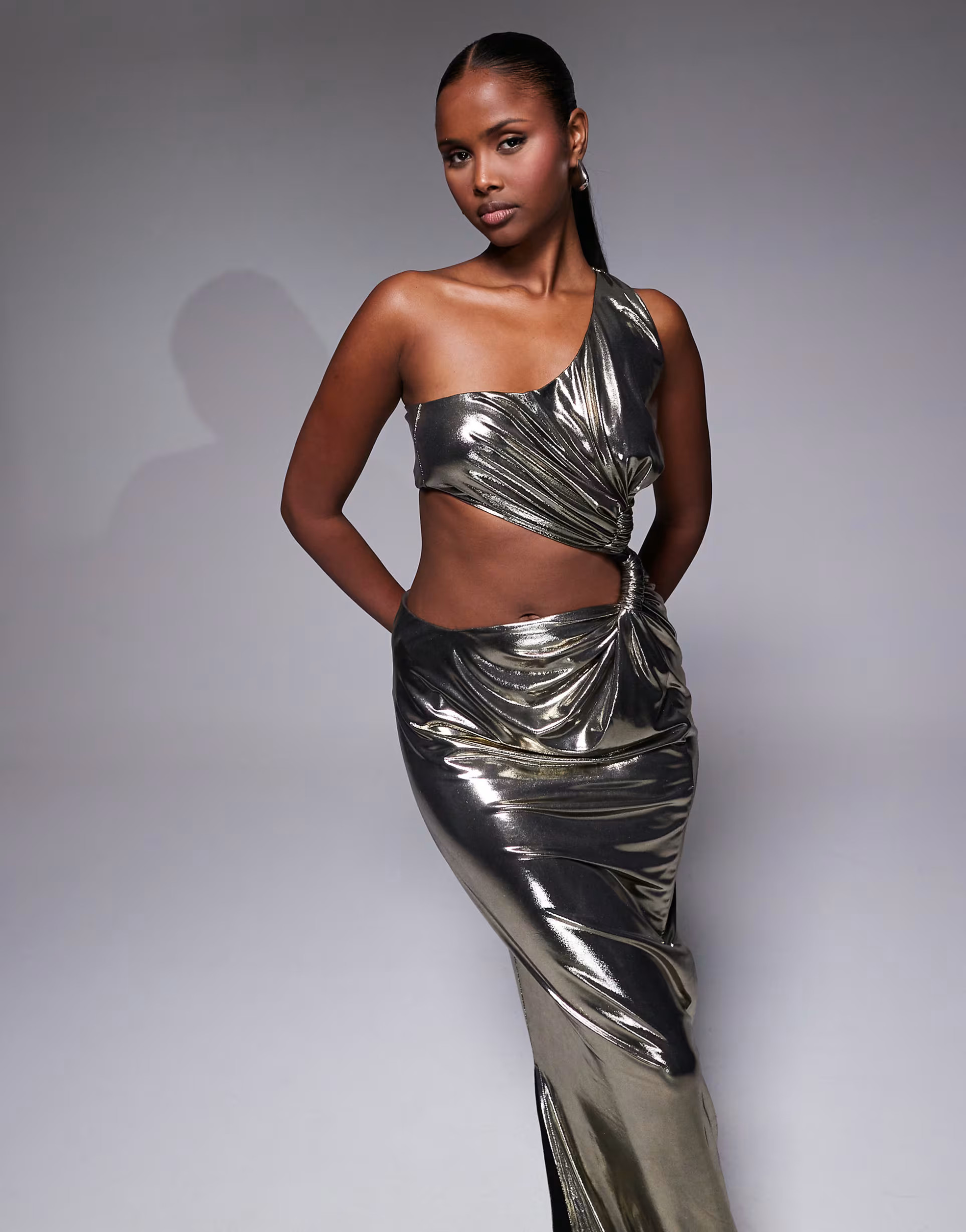 JLUXLABEL Joce stretch metallic one shoulder knot detail cut out maxi dress in gold | ASOS (Global)