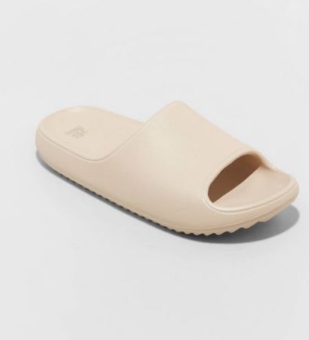 summer slides sandals

#LTKSeasonal #LTKtravel #LTKstyletip