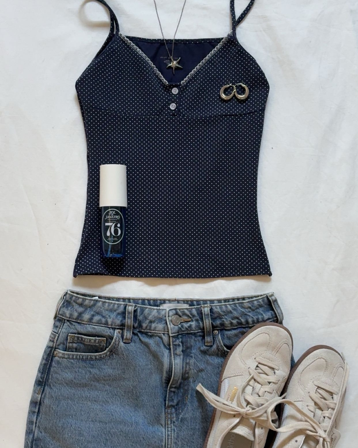 Love polka dot 

Skirt size : 24
