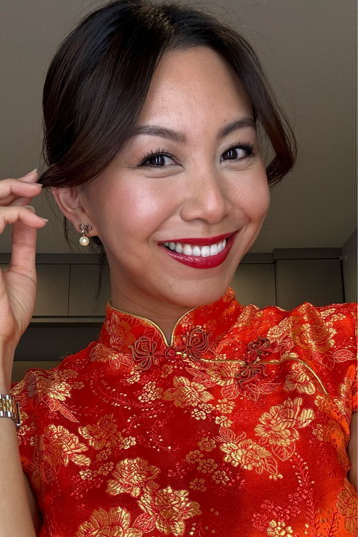 makeup of the day: perfect red lip for Asian medium skin tone + glowy skin! 

#LTKbeauty #LTKAsia #LTKparties