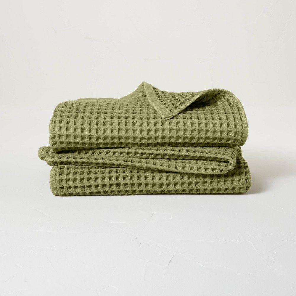 2pk Waffle Bath Towel Set Moss Green - Casaluna | Target