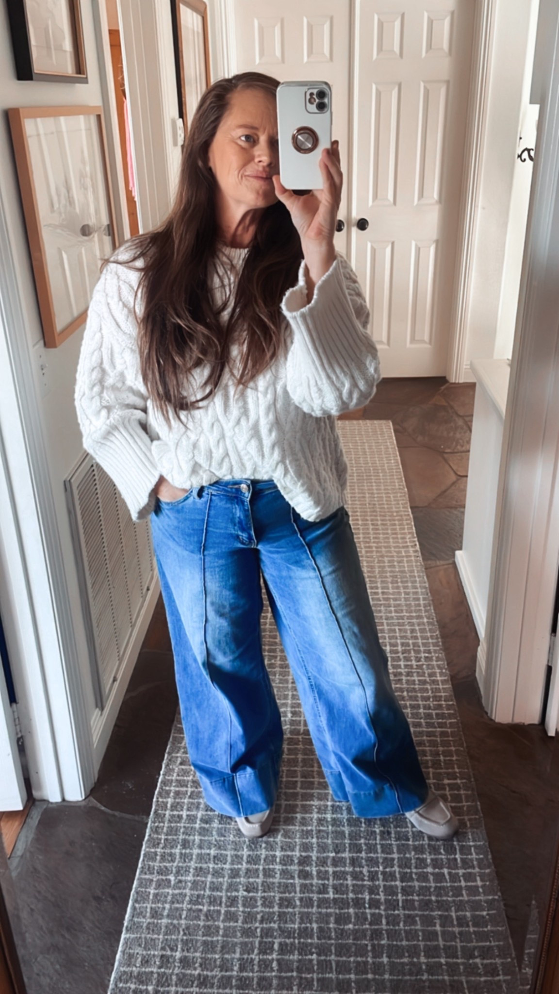 Today’s #ootd for my Target run. Gotta pick up bath towels, wrapping paper and milk. Quote the mix of items! 

#jeans #cozysweater #cream #cableknit

#LTKdayinmylife #LTKMidsize #LTKootd